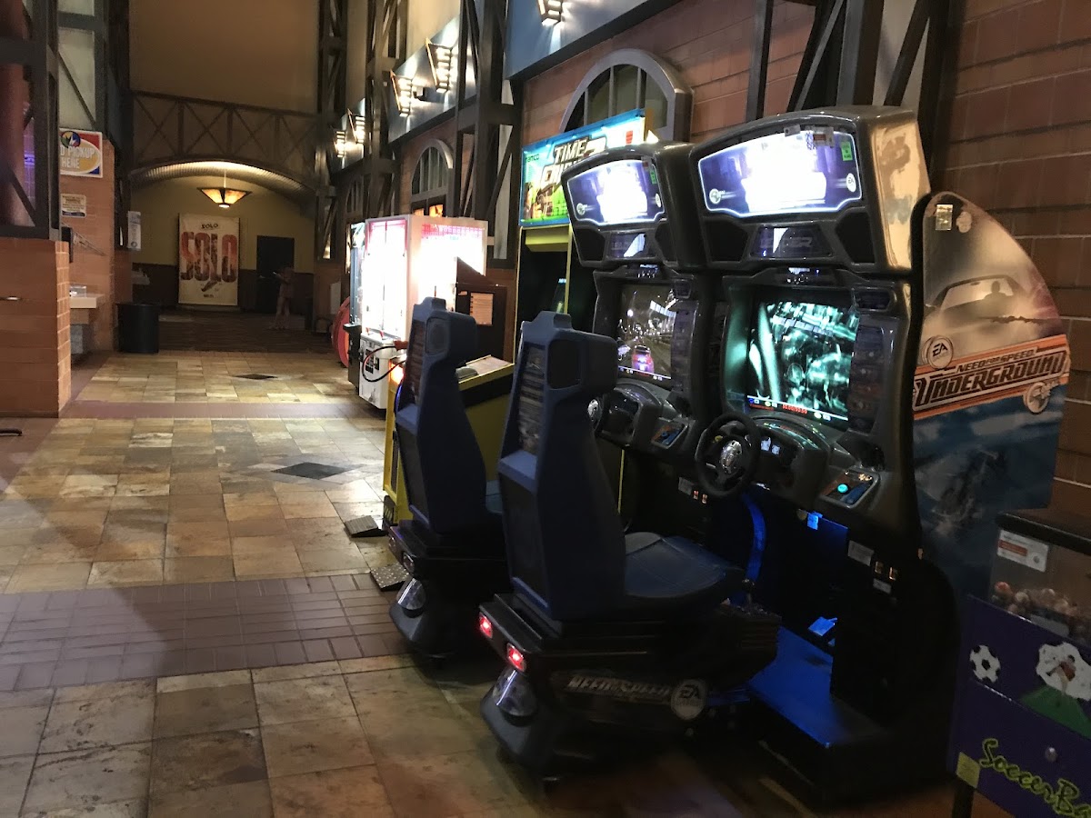 Regal Westgate 4