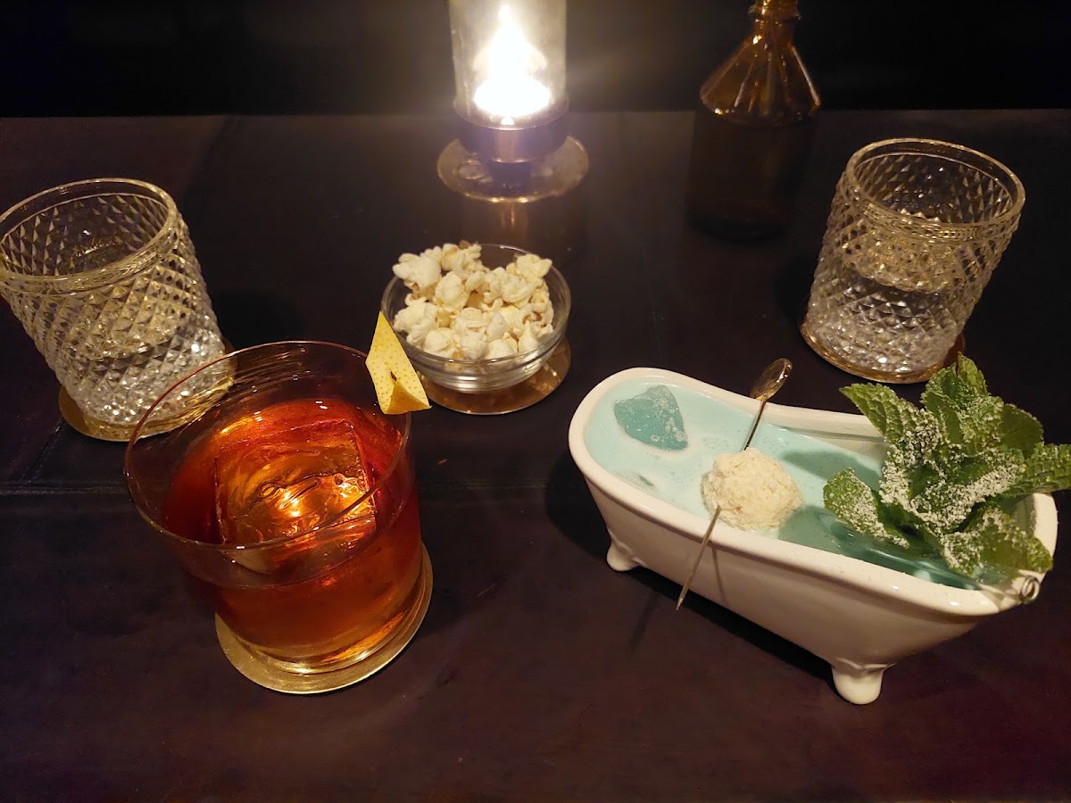 Reingold Bar, Foto 3