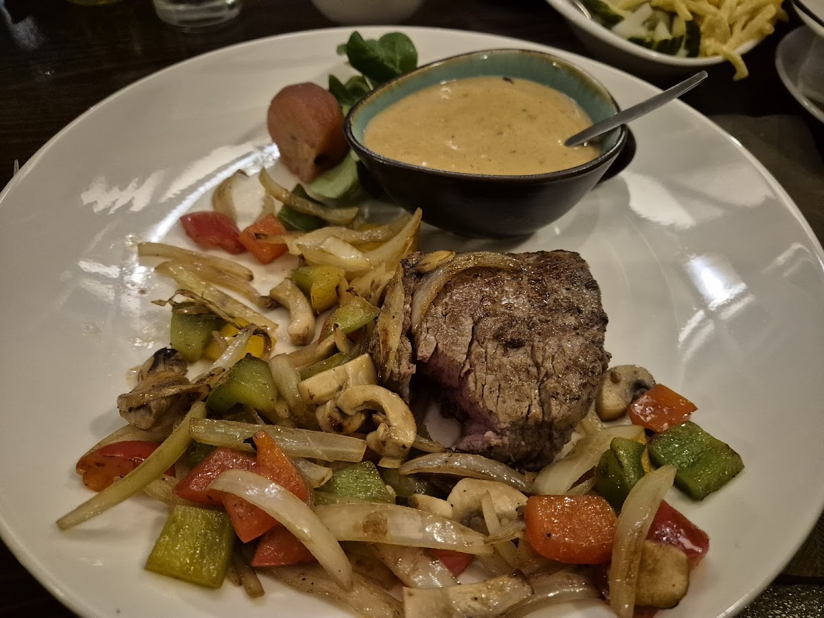 Restaurant Resy's, photo 2