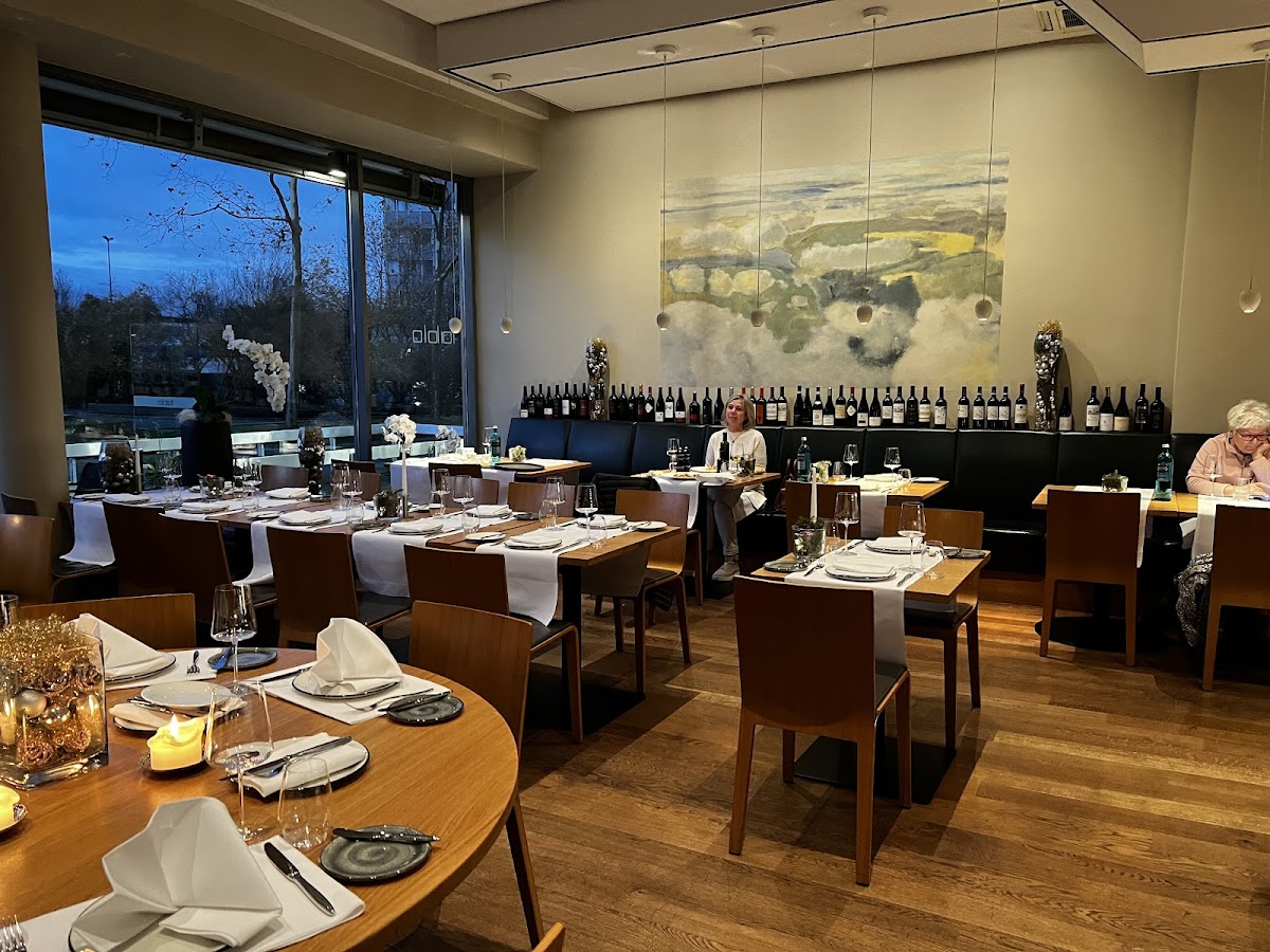 Restaurant tablo, foto 1