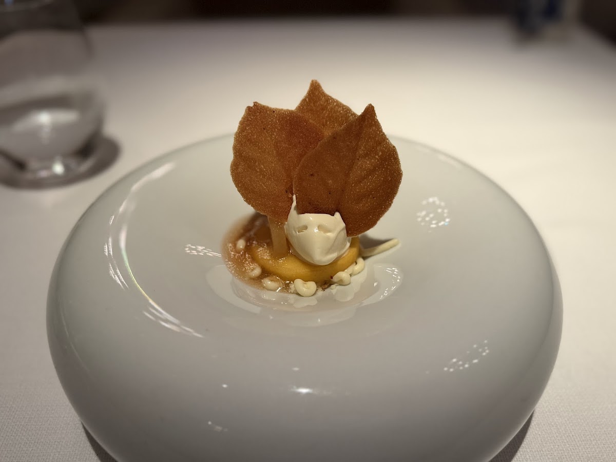 Restaurant The White Room by Jacob Jan Boerma 3
