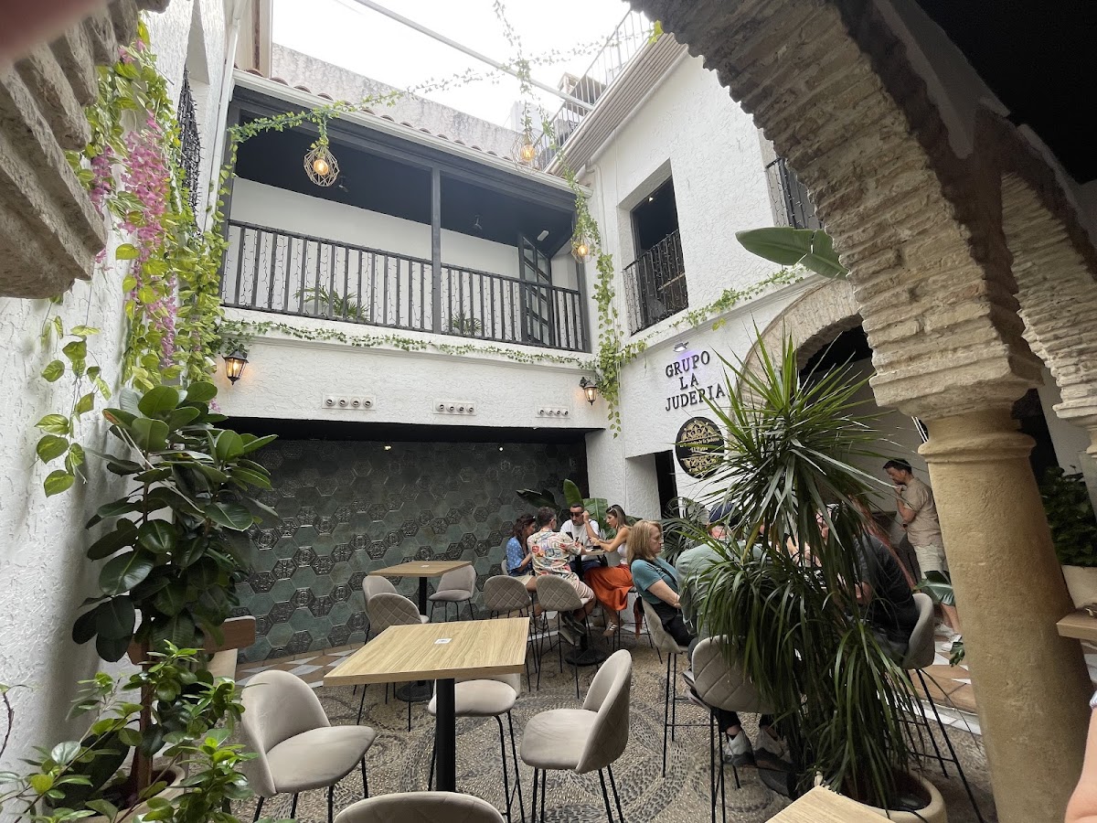 Restaurante La Esquinita de la Judería El Patio, foto 2