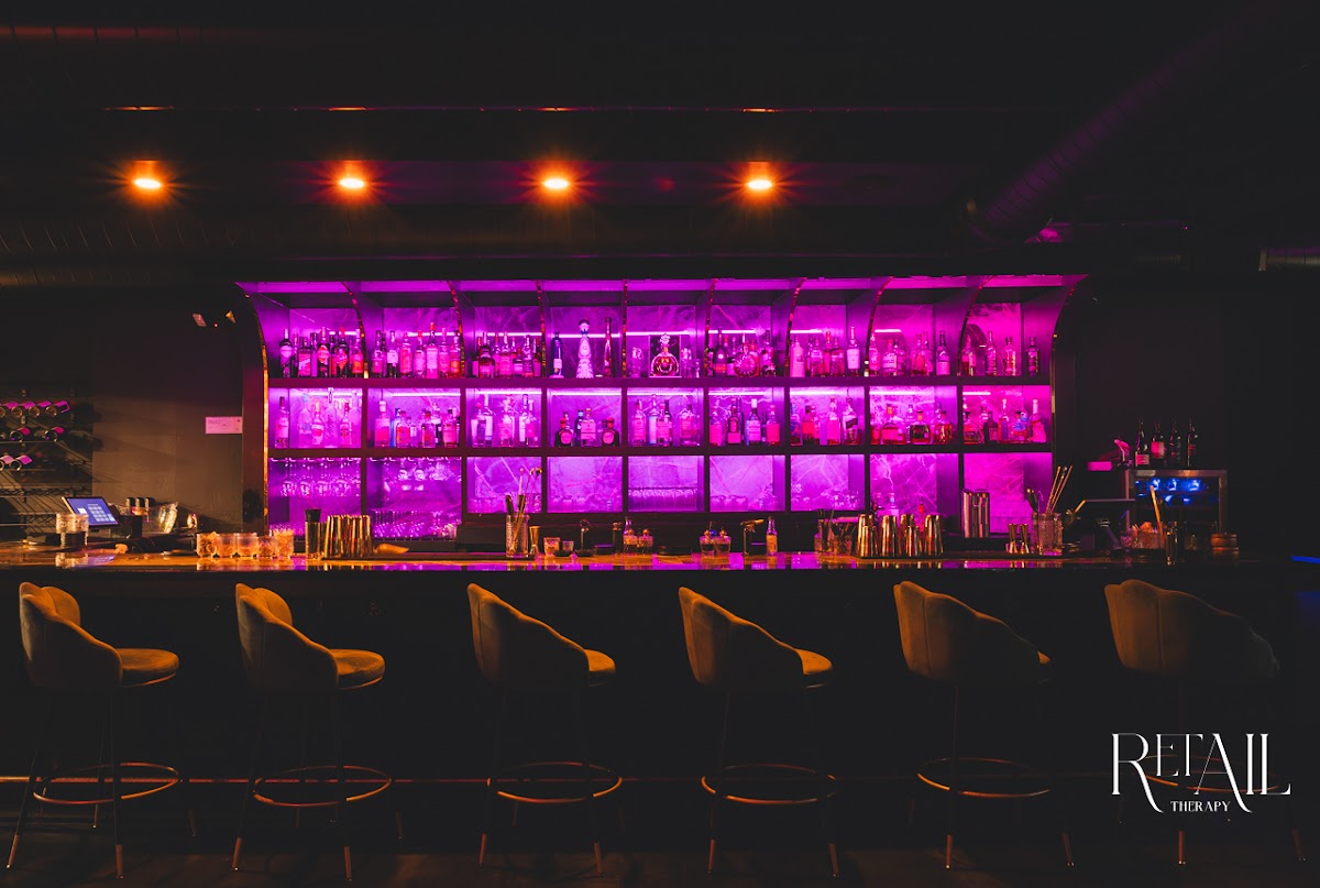 Retail Therapy Cocktail Lounge, photo 1