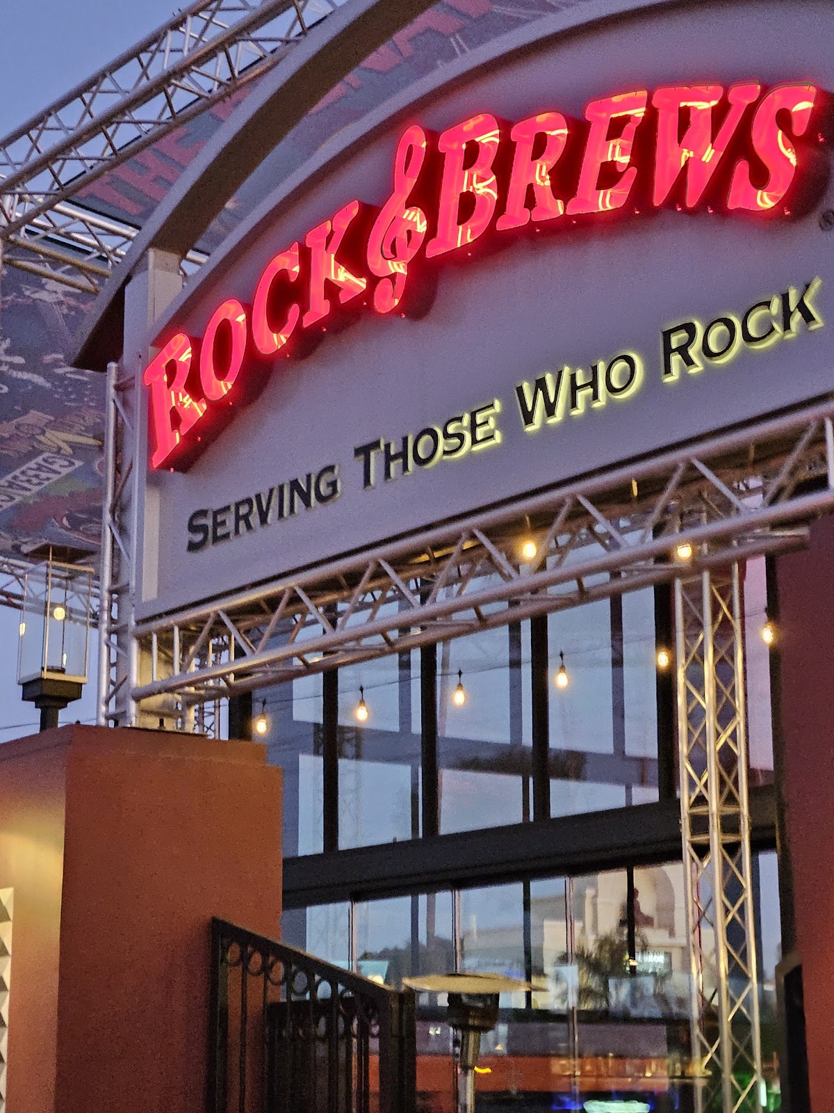 Rock & Brews, photo 1
