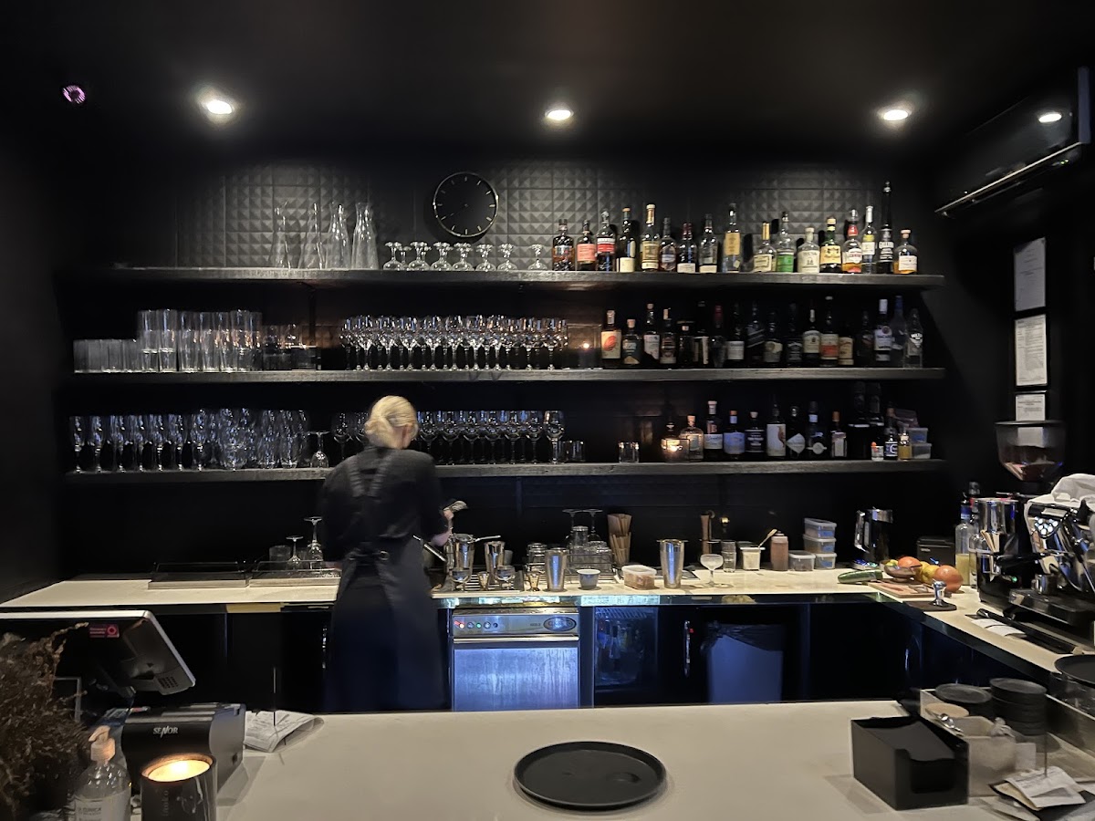 Rogue Bistro, foto 1