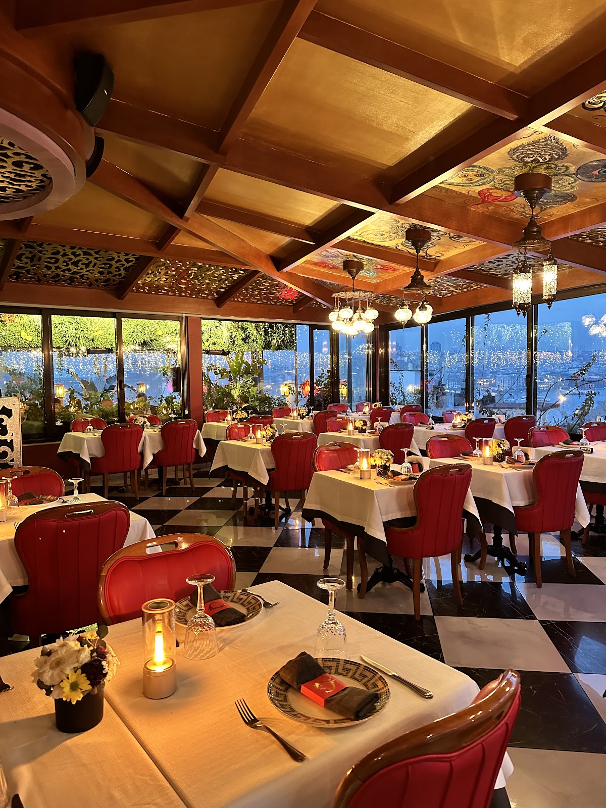 Roof Mezze 360 Restaurant, foto 1