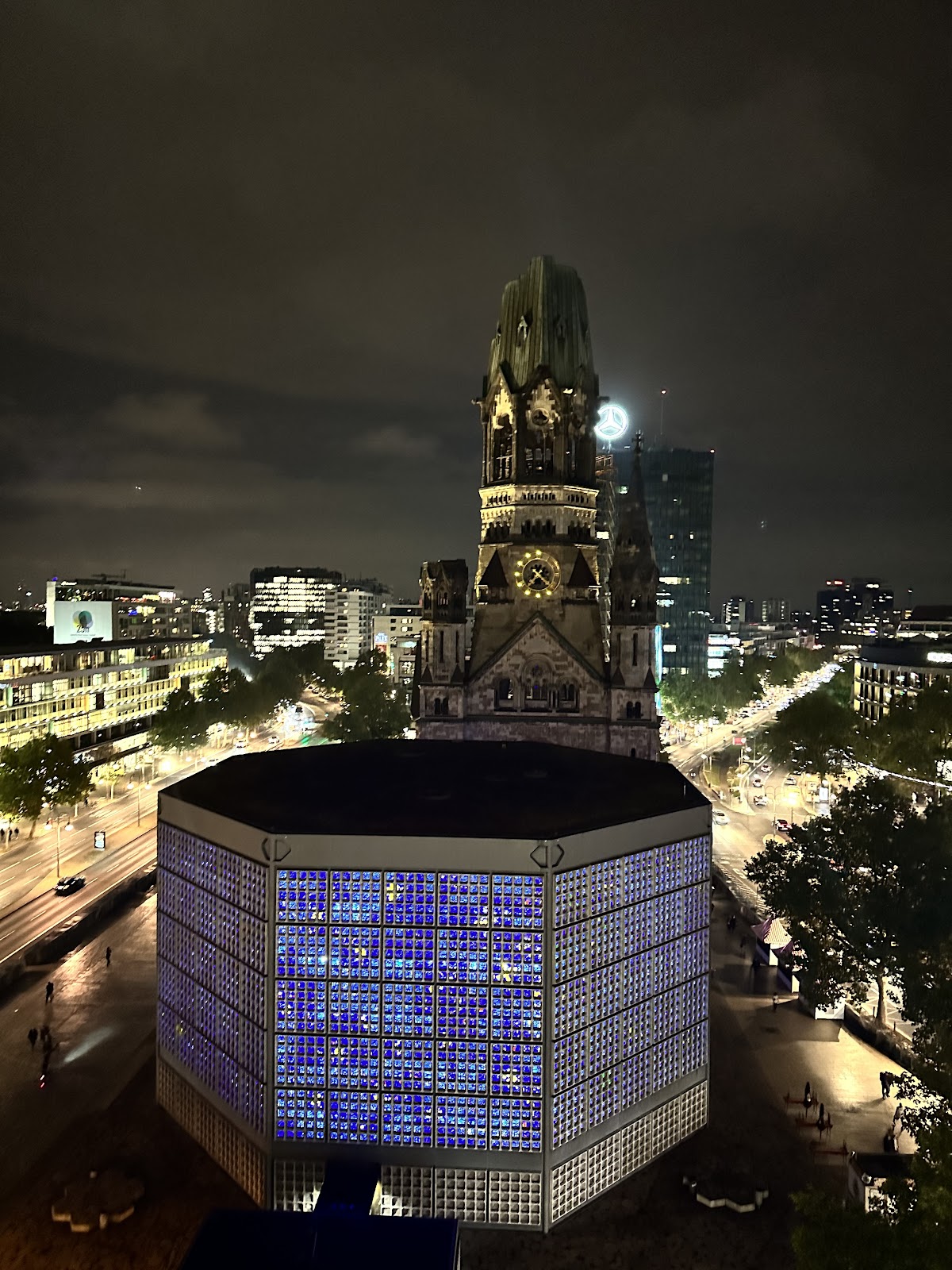 Rooftop One Bar Berlin-Upper West, foto 4