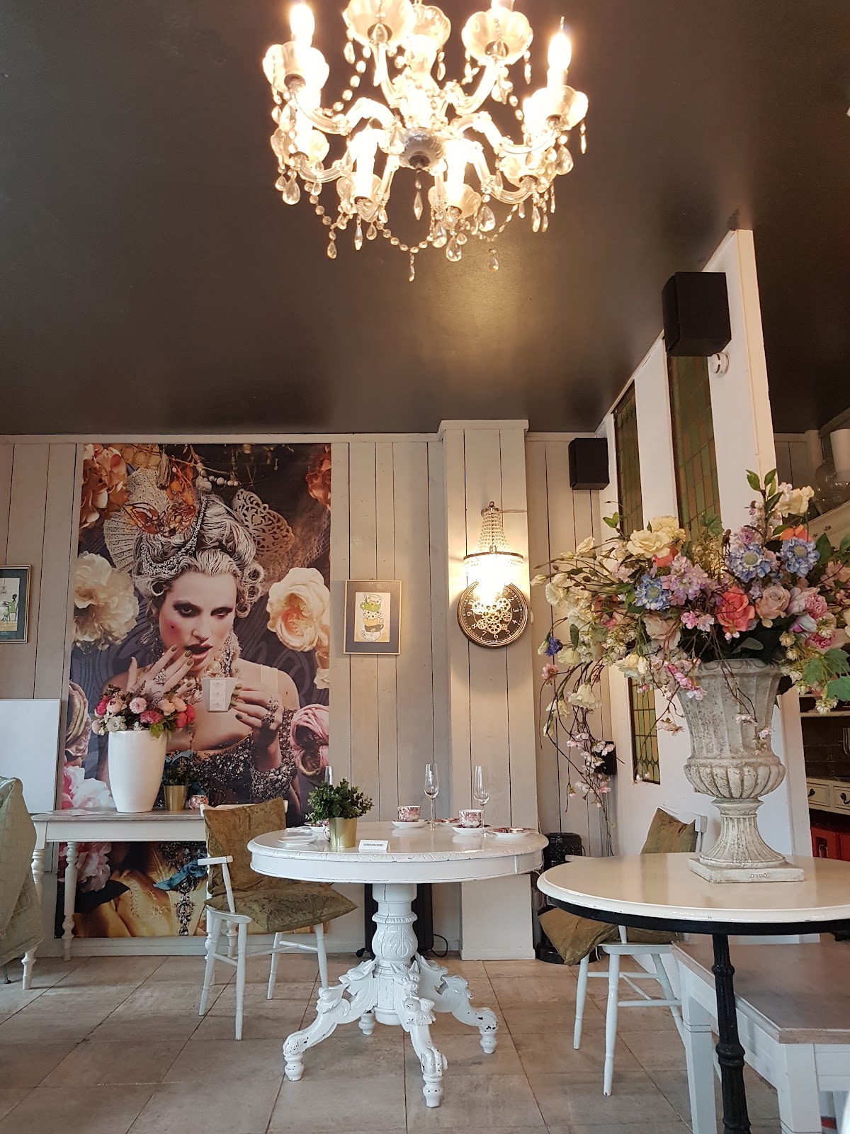 Royal Daan ( voorheen Royaltea ) 4