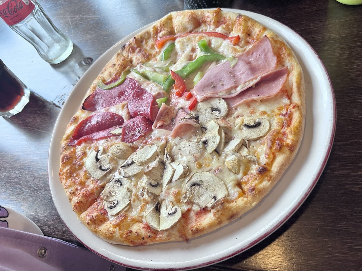 Santa Maria Pizzeria & Steakhouse 🇮🇹, foto 3