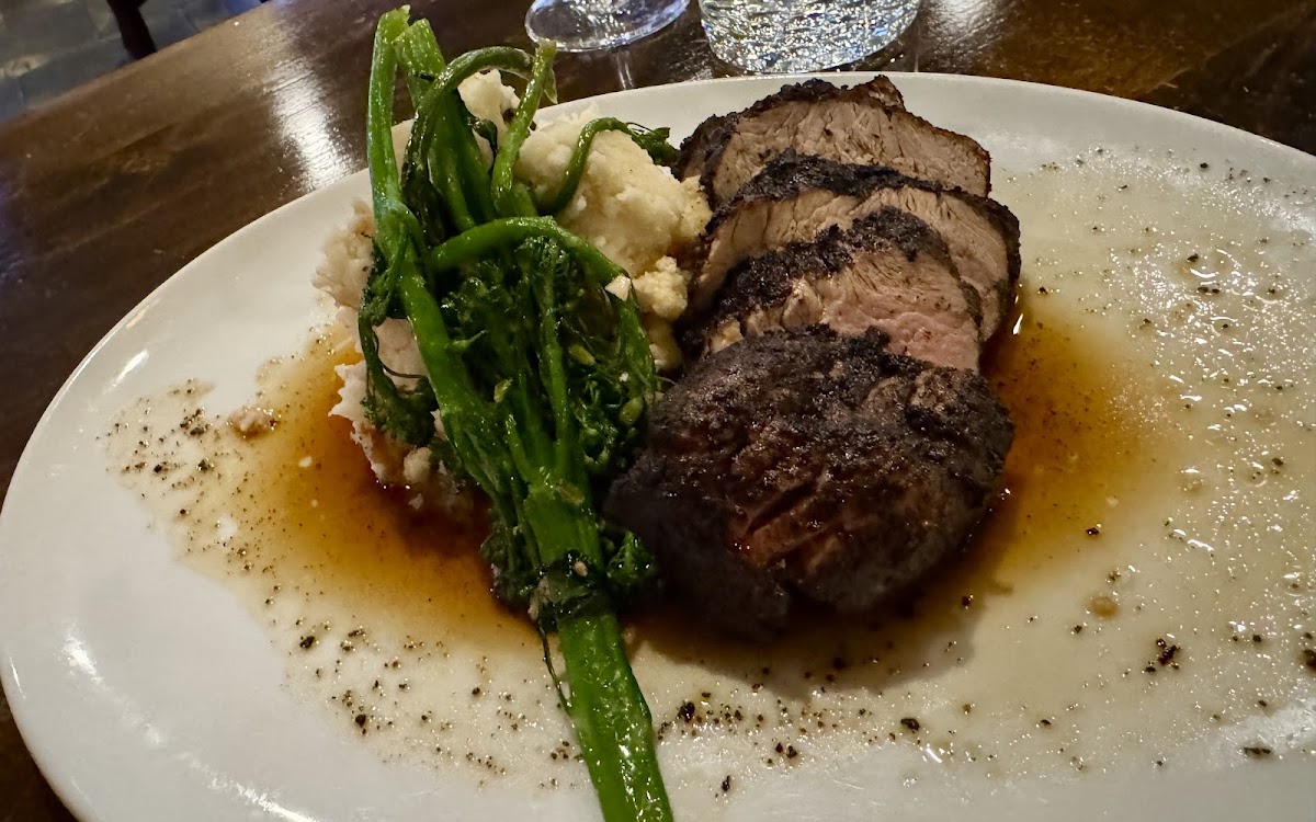 Savoy Bar & Grill 4