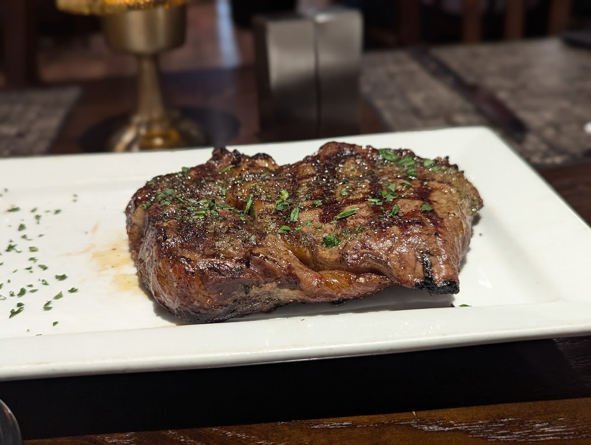 Serengeti Steakhouse Baltimore, photo 3
