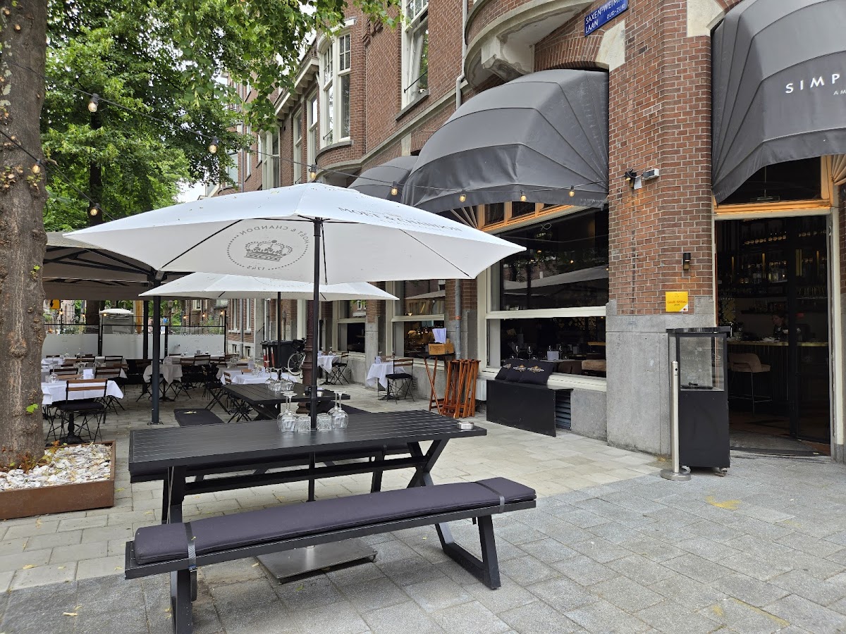 Simply Fish - Romantic date spot in Amsterdam