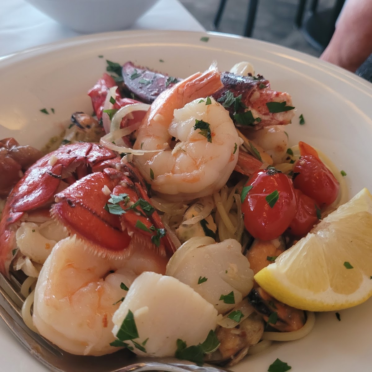 Sinatra's, Foto 3