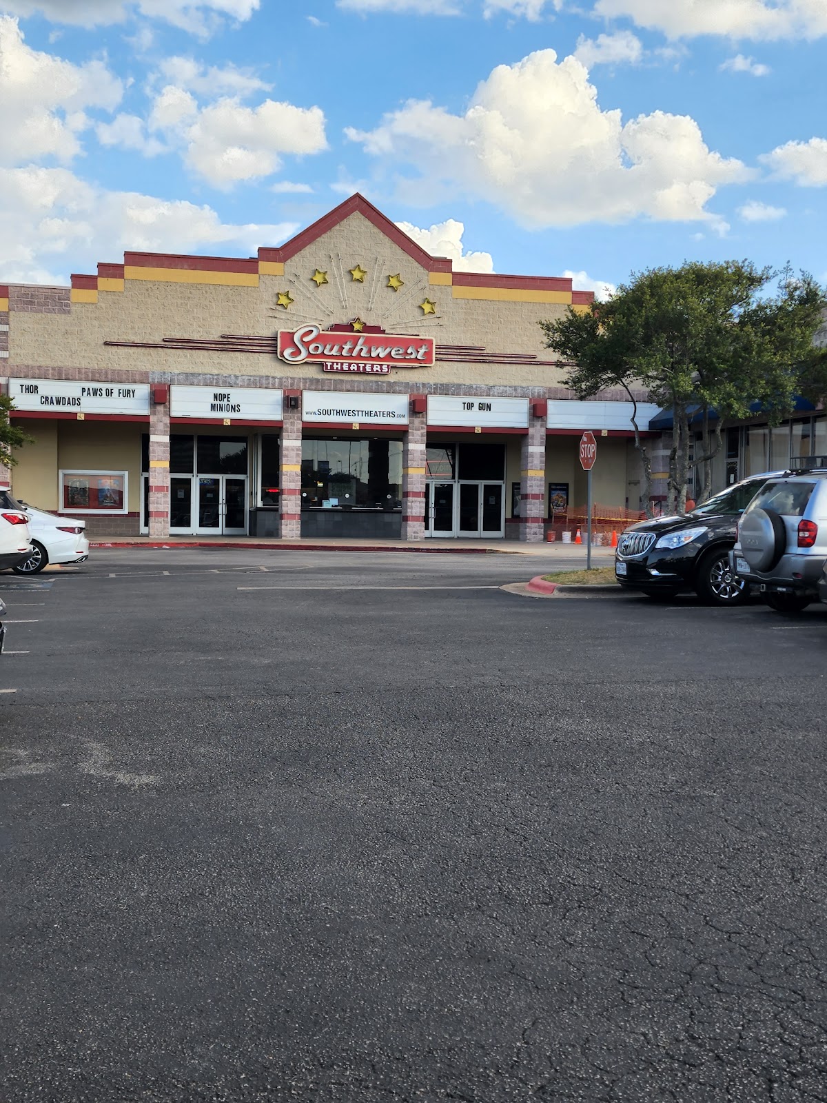 Southwest Theaters Lake Creek 7, photo 1