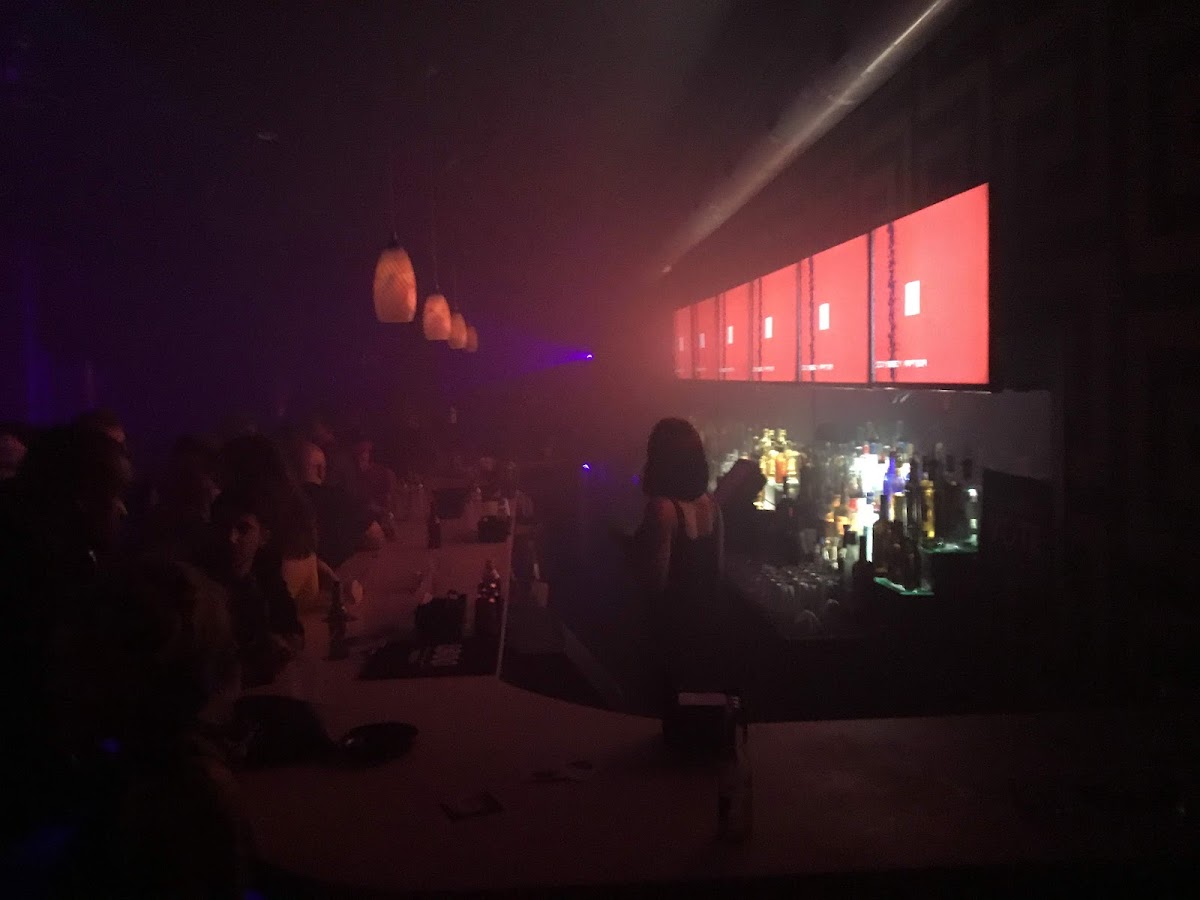 Speakeasy Lounge 3