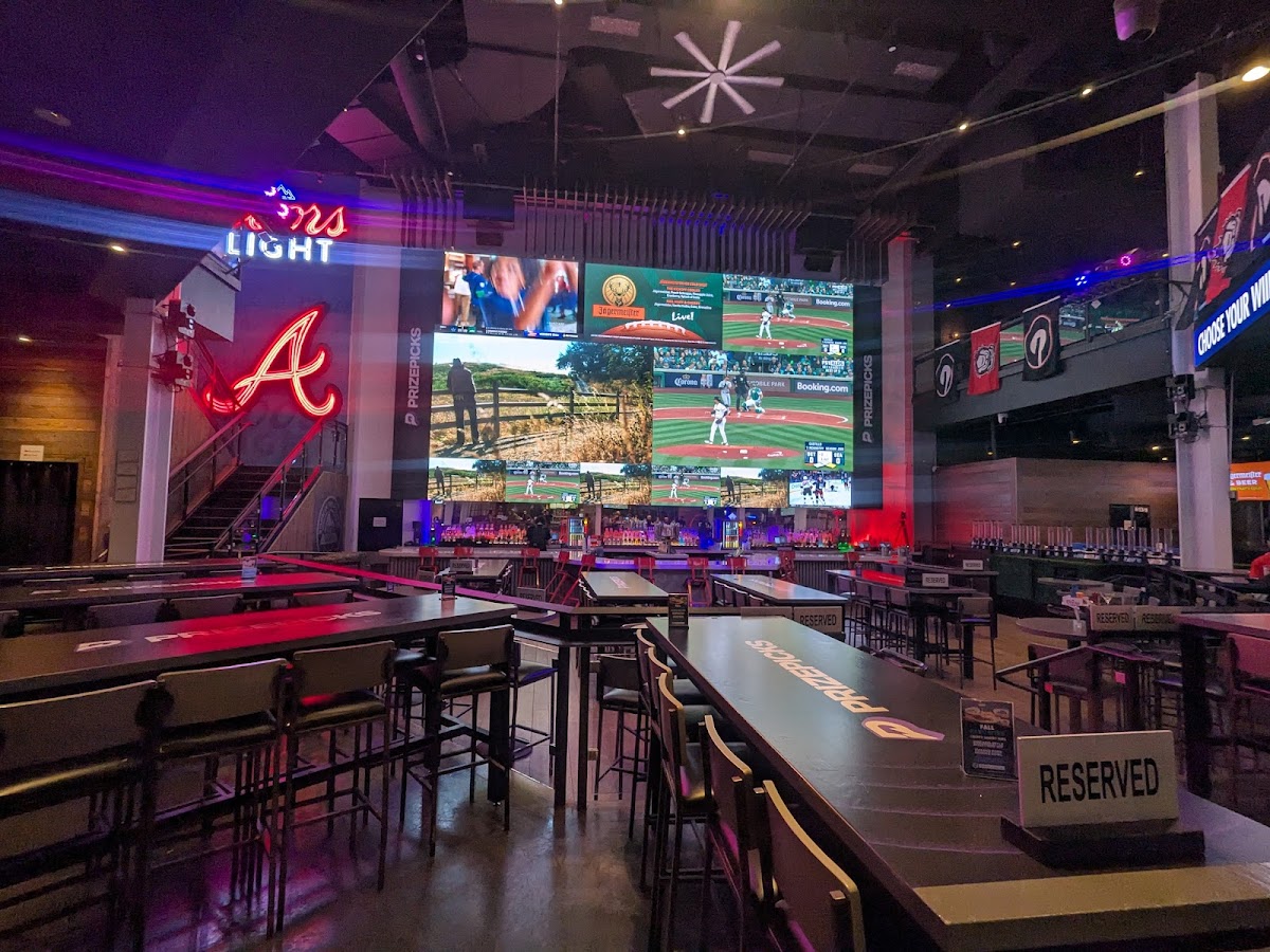 Sports & Social Atlanta 3