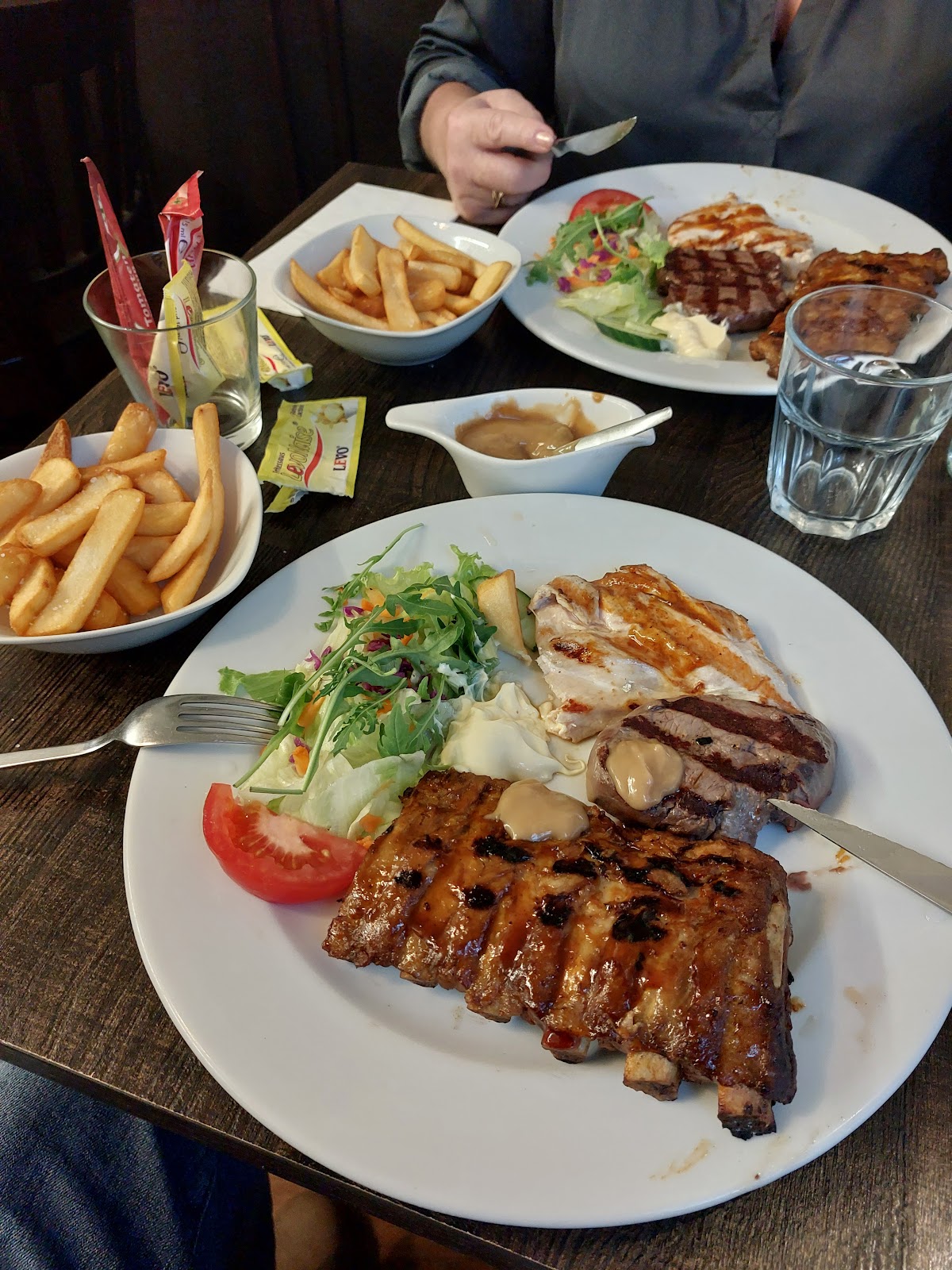 Steakhouse Grill Tango 4