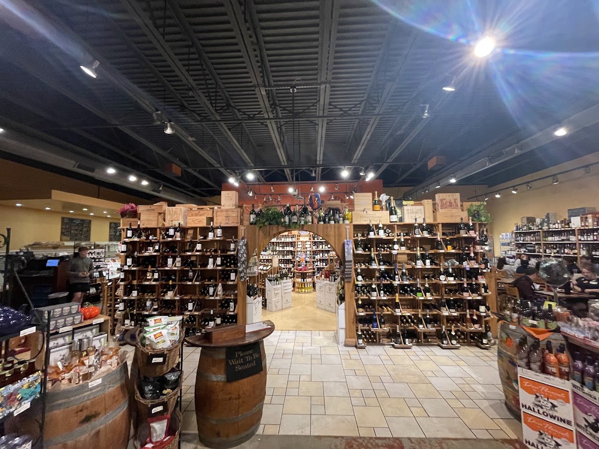 Sun Singer Restaurant, Wine & Spirits, foto 3