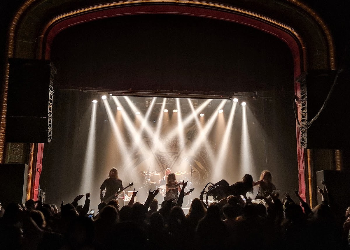 Sunshine Theater 4
