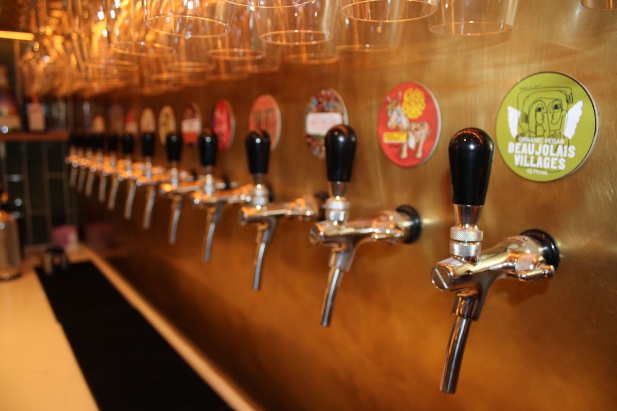 Tapps Wine Bar, photo 3