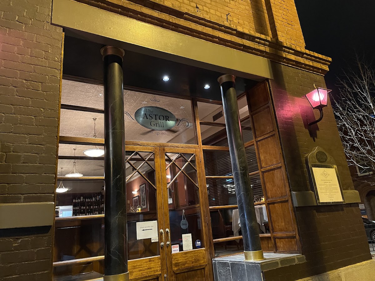 The Astor Grill, Foto 1