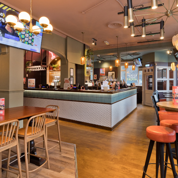 The Bristol Pear, foto 1