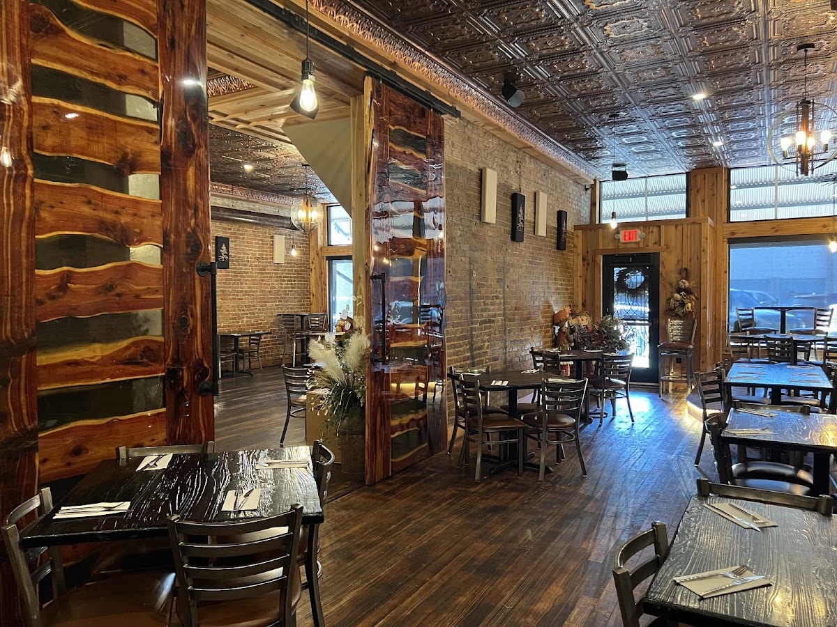The Cedar Room, photo 2