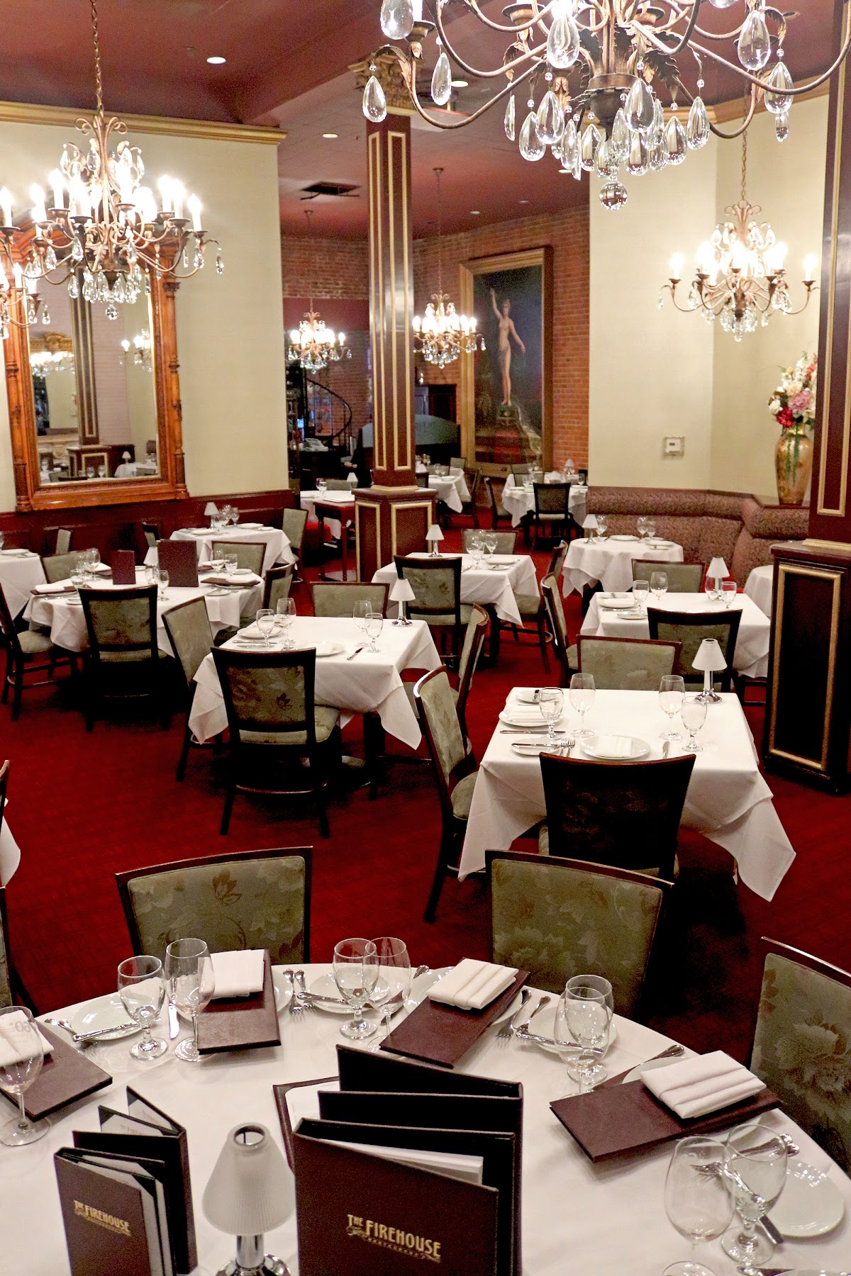 The Firehouse Restaurant, foto 2