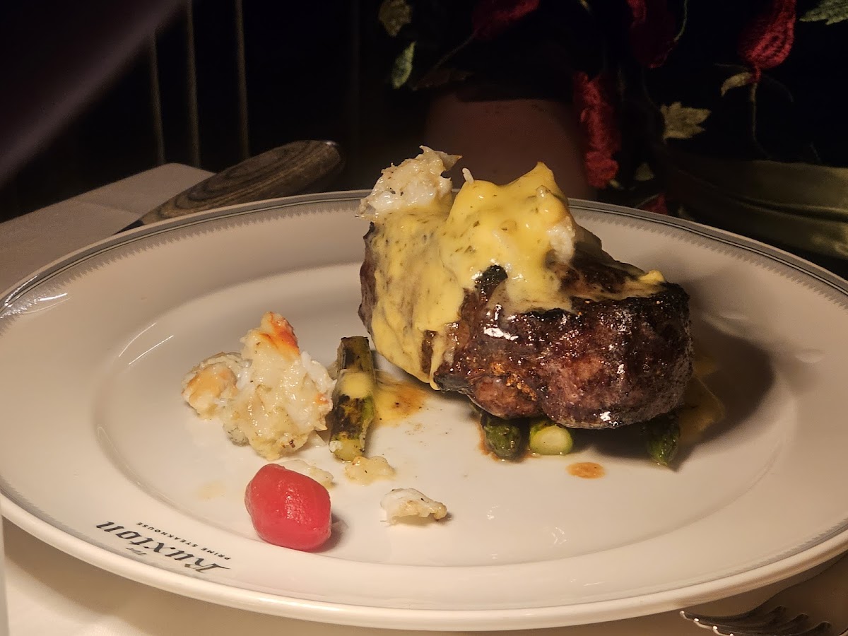 The Ruxton Steakhouse 4