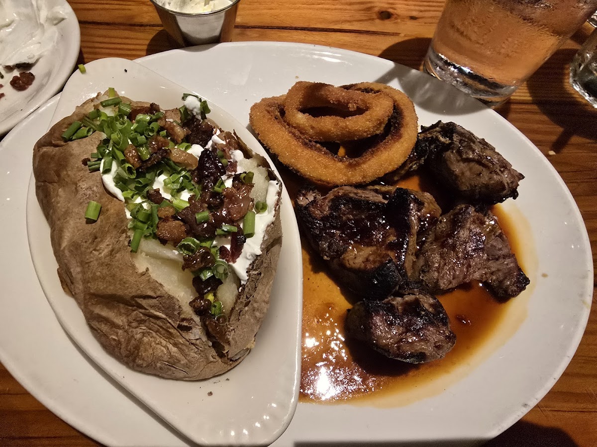 The Stockyard Restaurant 4