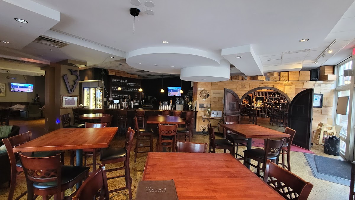 The Vineyard Wine Market, foto 4