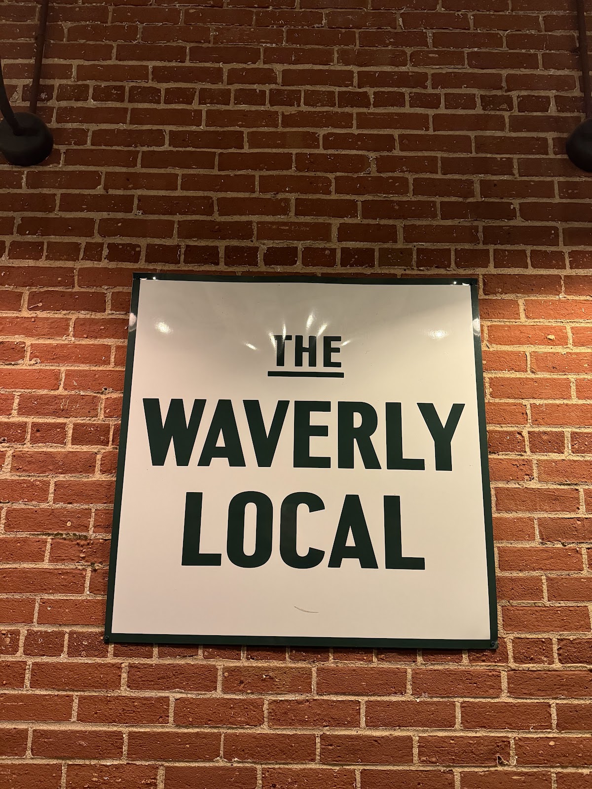The Waverly Local, foto 3
