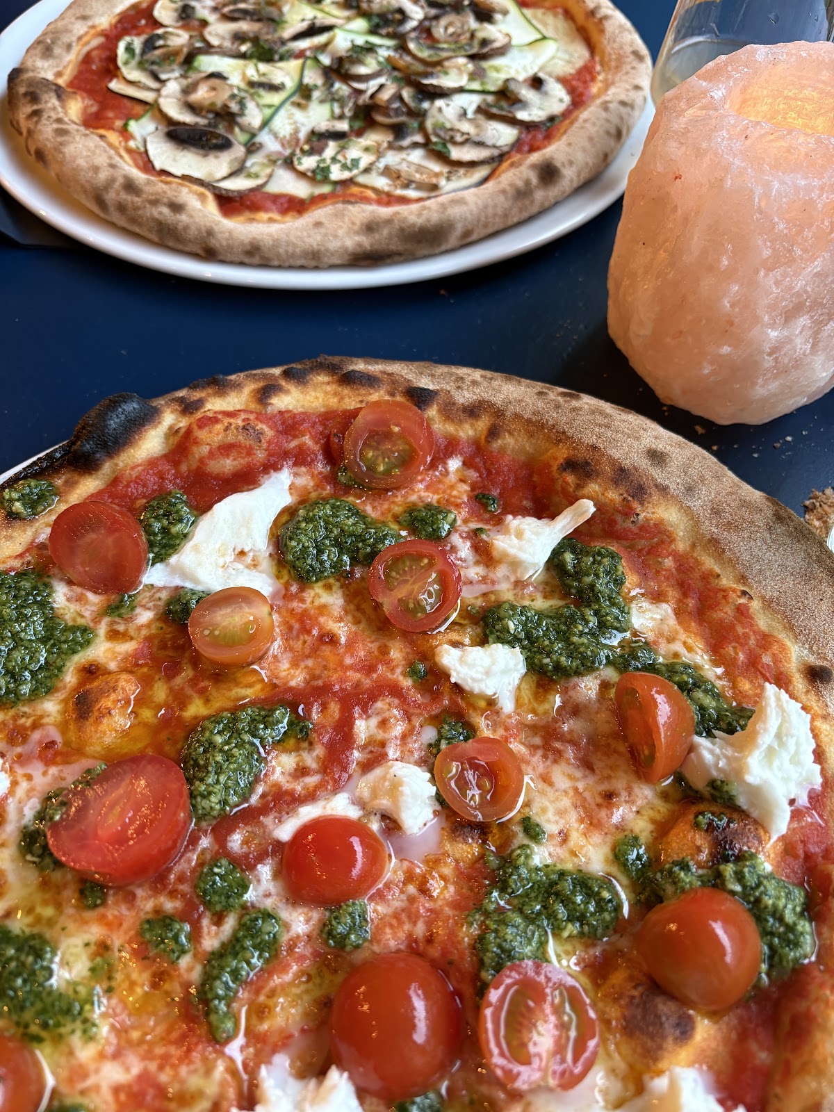 Thup's pizza- en wijnbar, foto 2