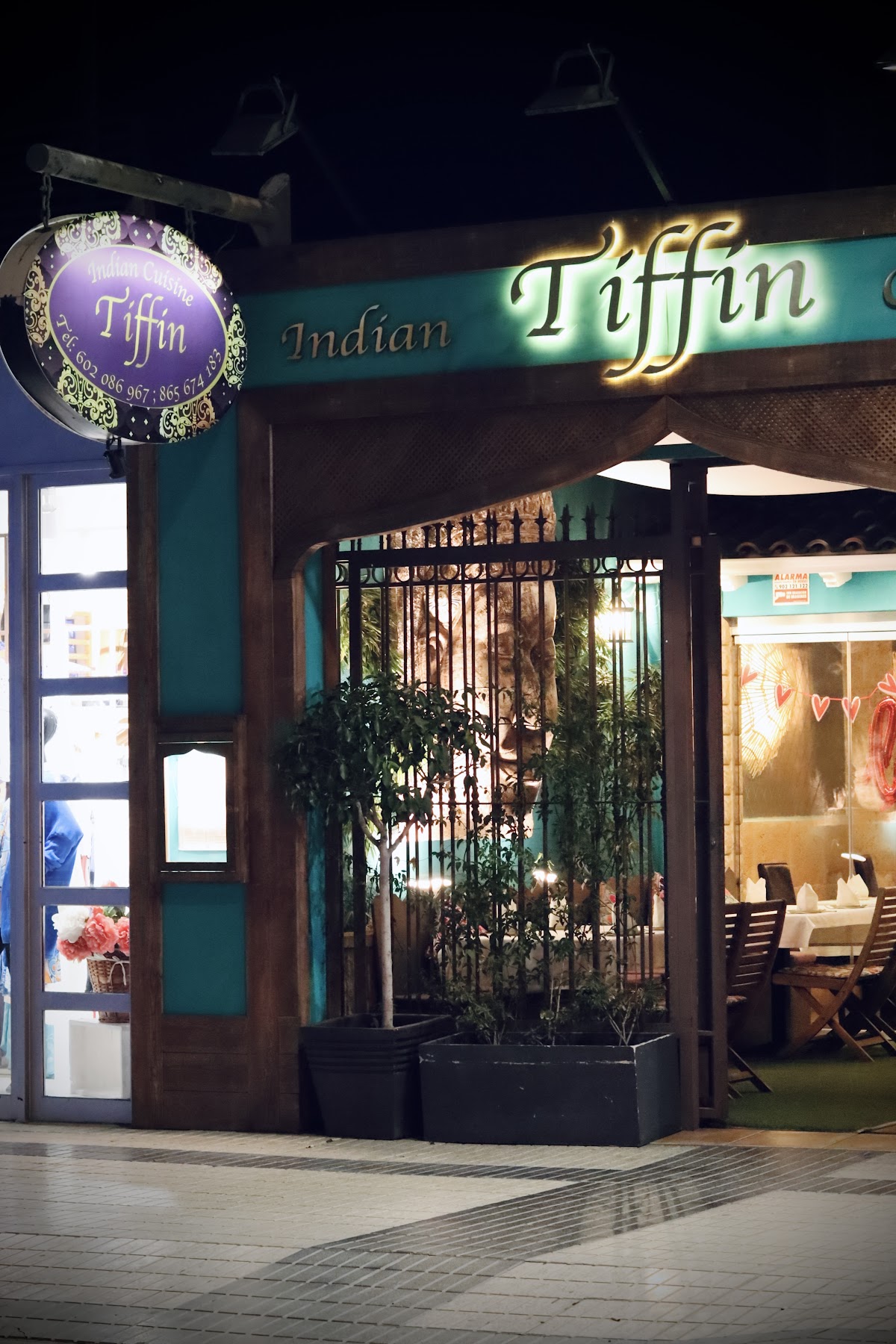 Tiffin (Authentic Indian cuisine) CURRY &TANDOORI HOUSE, foto 1