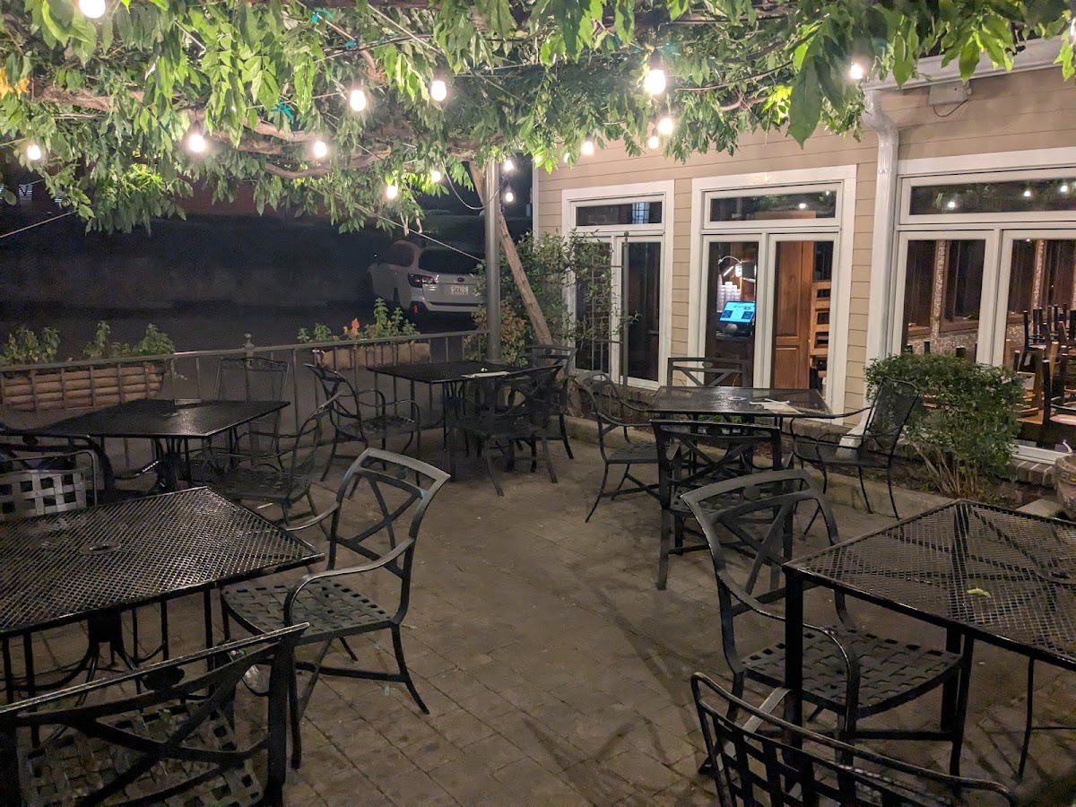 Tony's Pasta Shop & Trattoria, foto 1