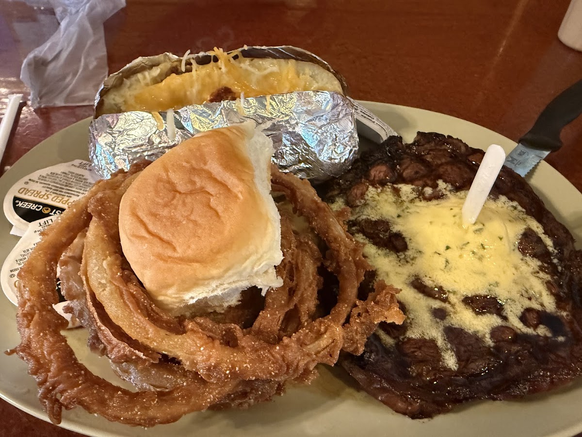 Town & Country Steakhouse, foto 4