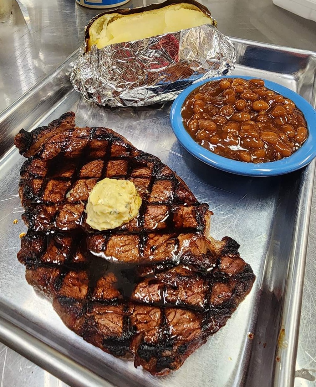 Town & Country Steakhouse, foto 2