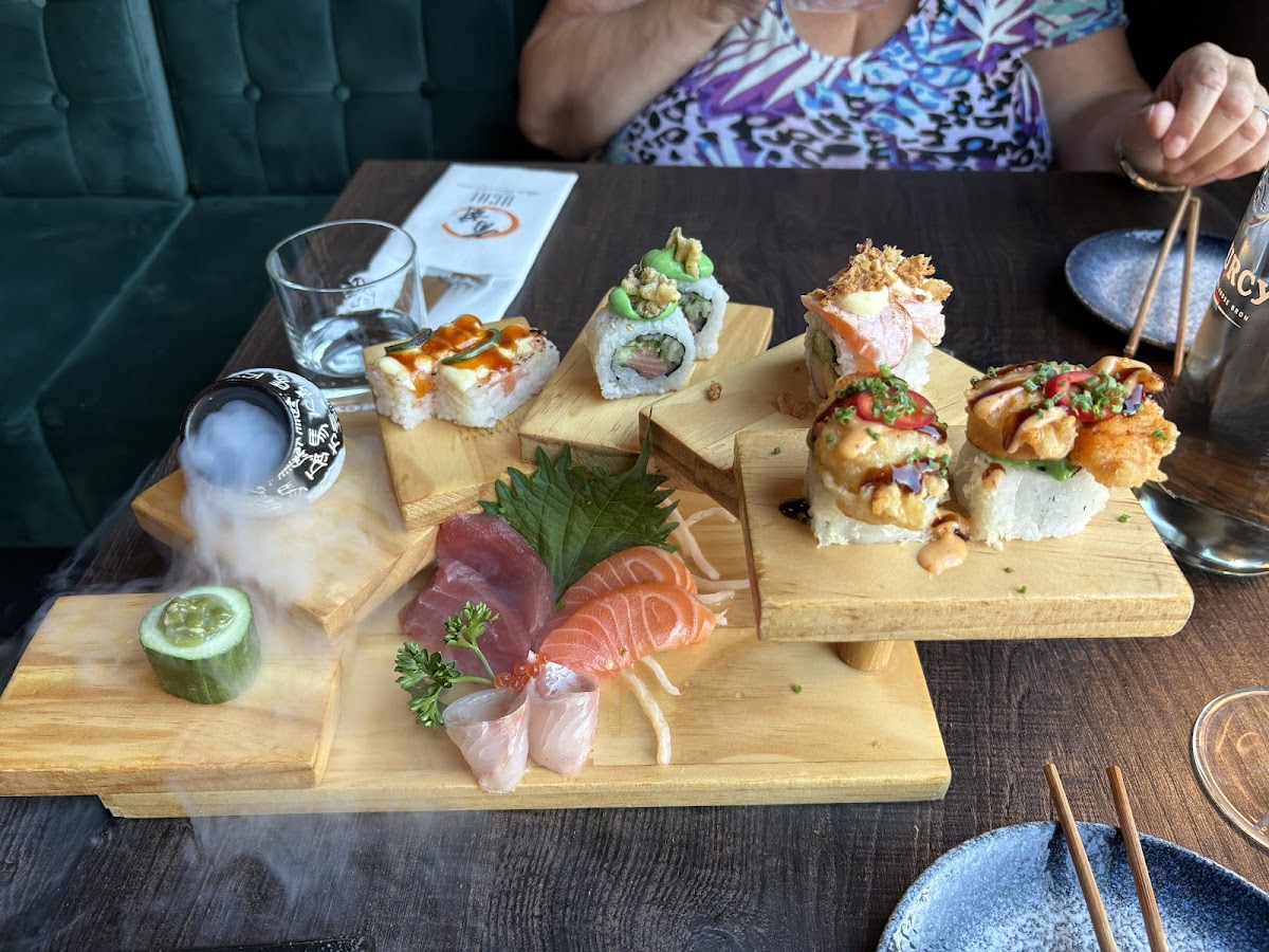 Uchi - Asian Fusion Cuisine, Foto 3