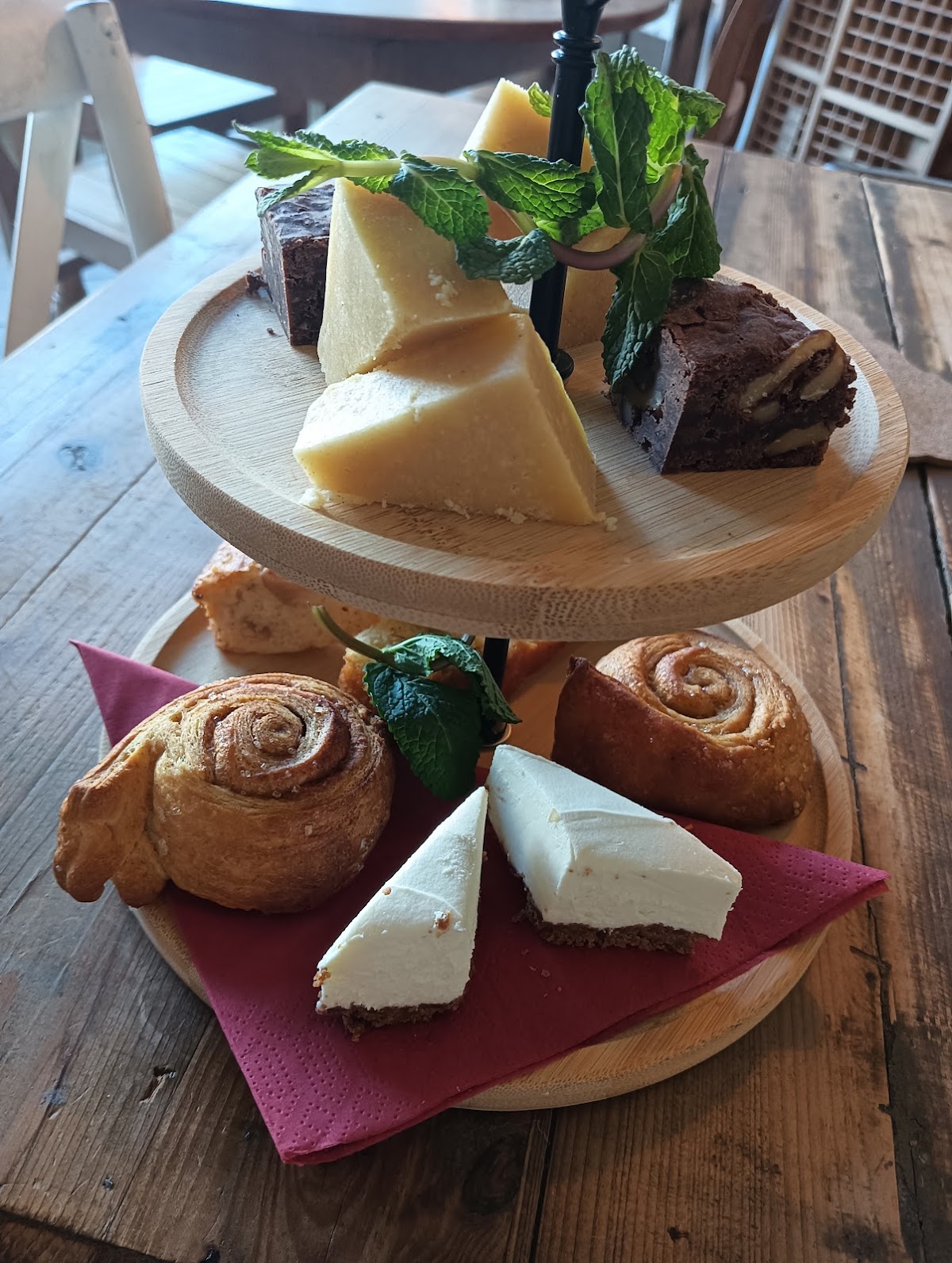 Van|Hier Thee- en Lunchcafe, Foto 2