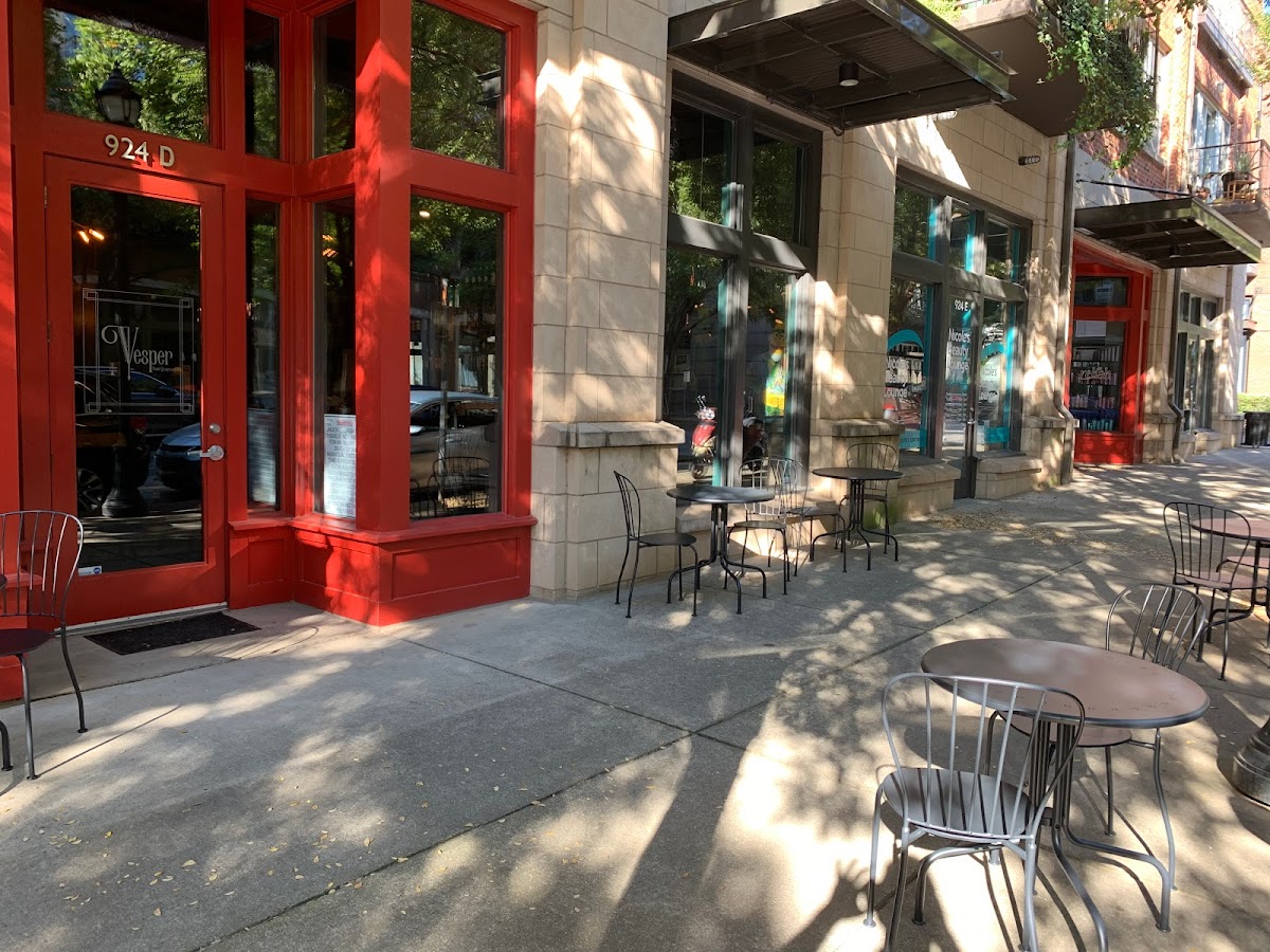 Vesper Atlanta - Romantic date spot in Atlanta