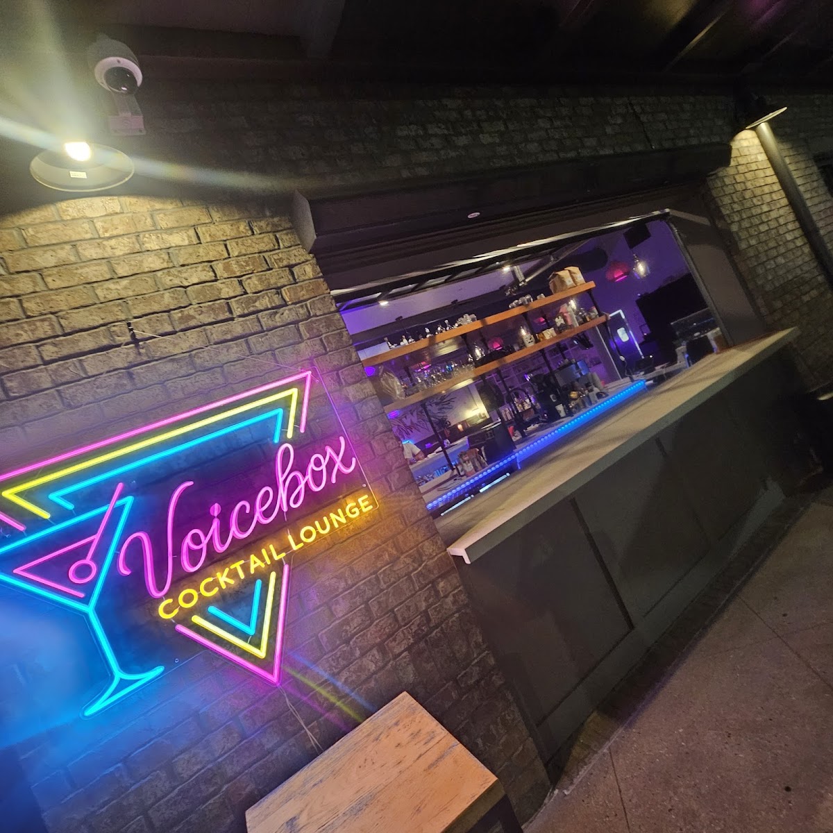 Voicebox Cocktail Lounge - Romantic date spot in Atlanta