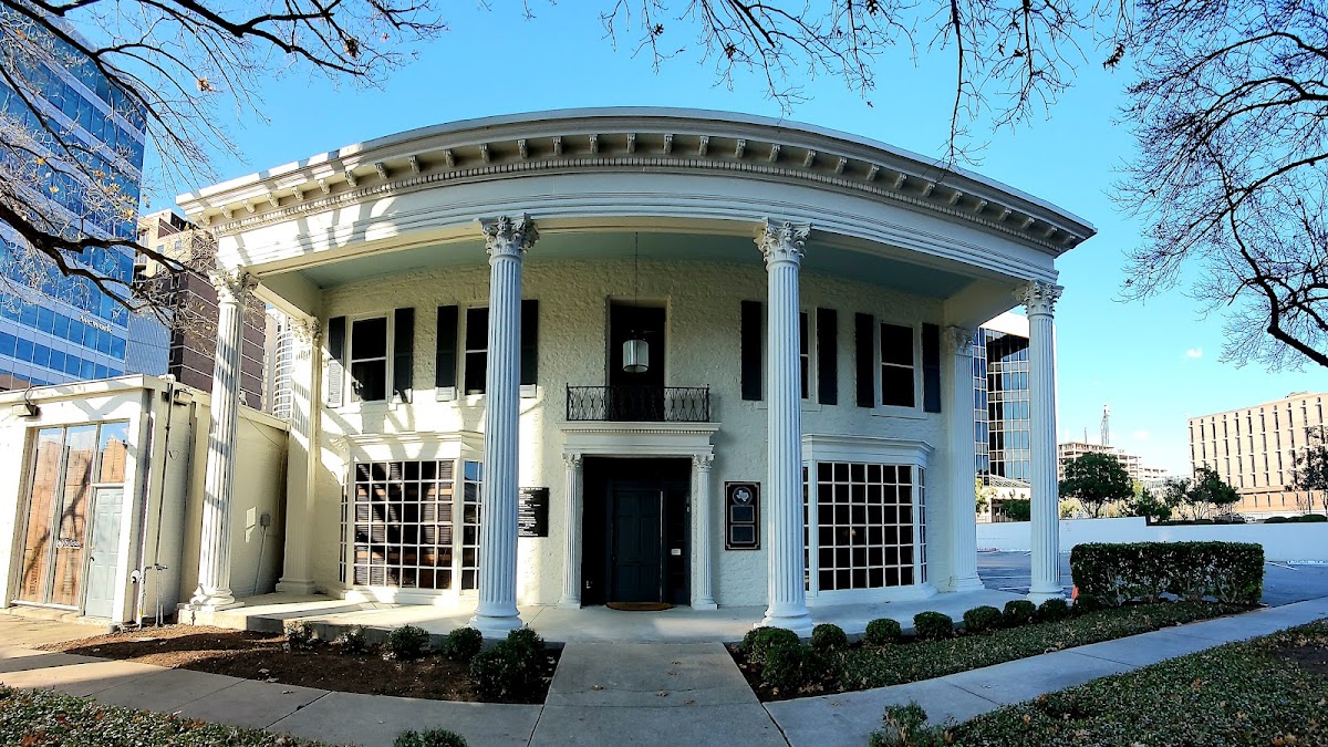 Wahrenberger House, photo 4