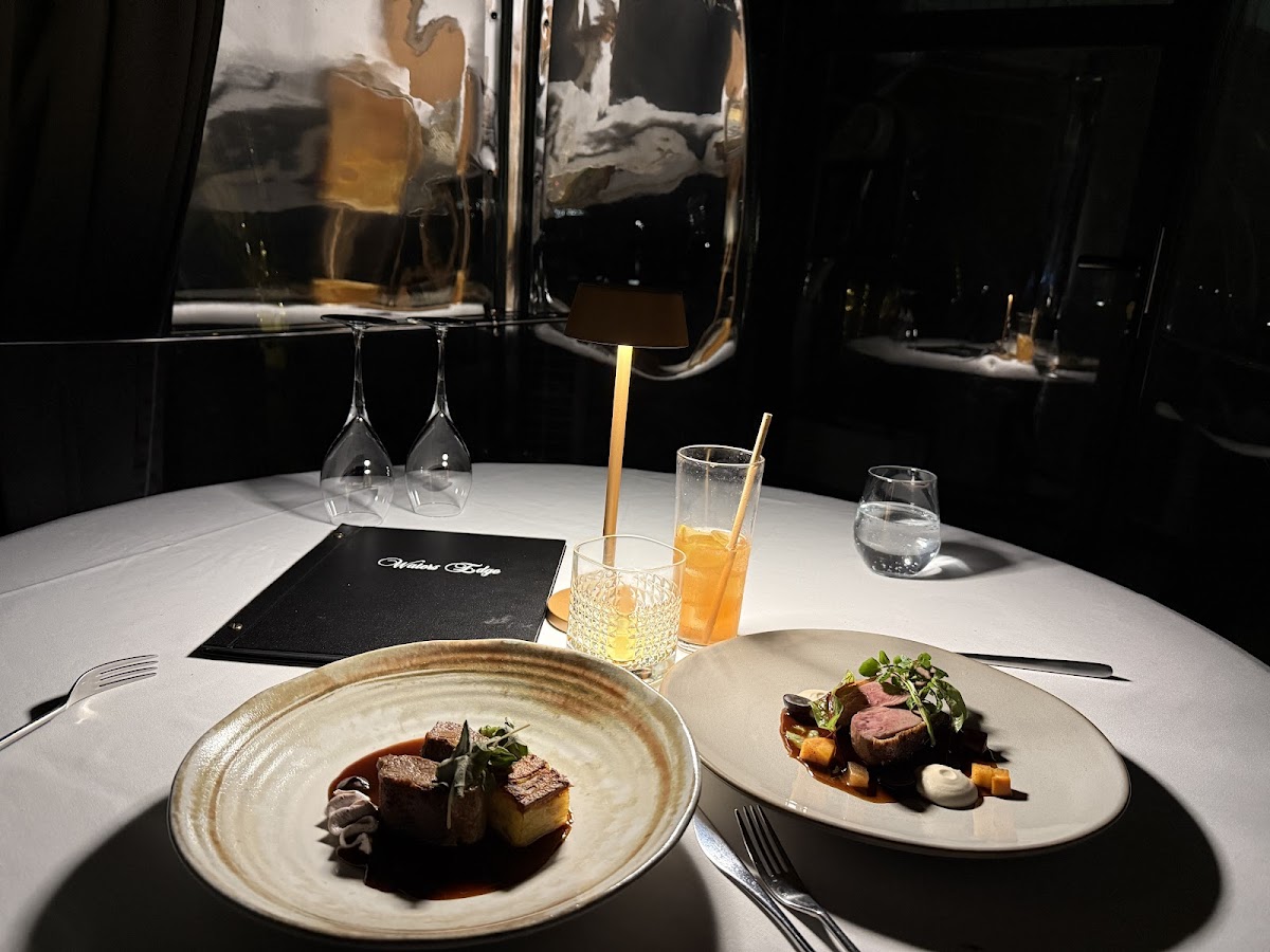 Water's Edge Fine Dining Restaurant, foto 3