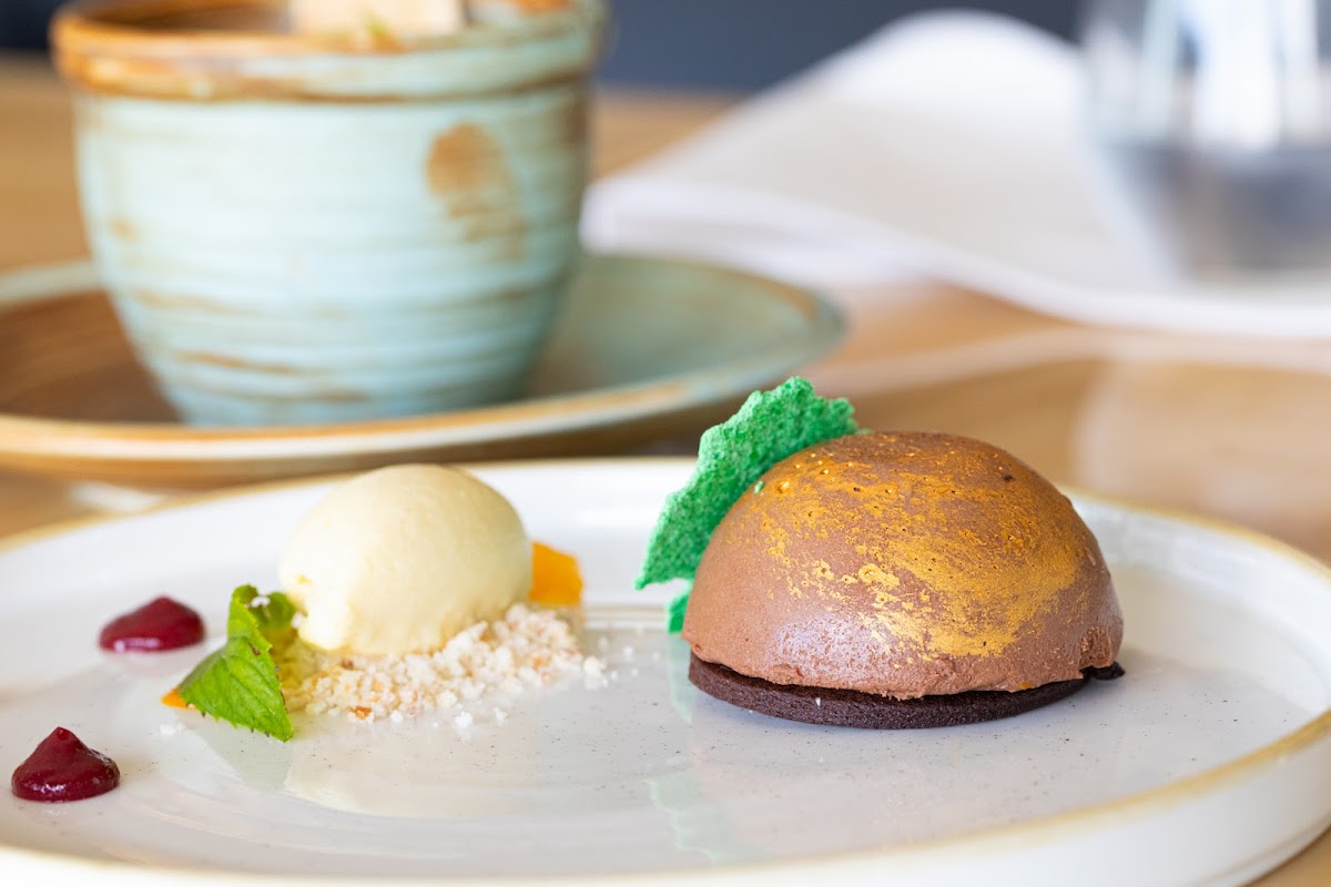 Water's Edge Fine Dining Restaurant, foto 4