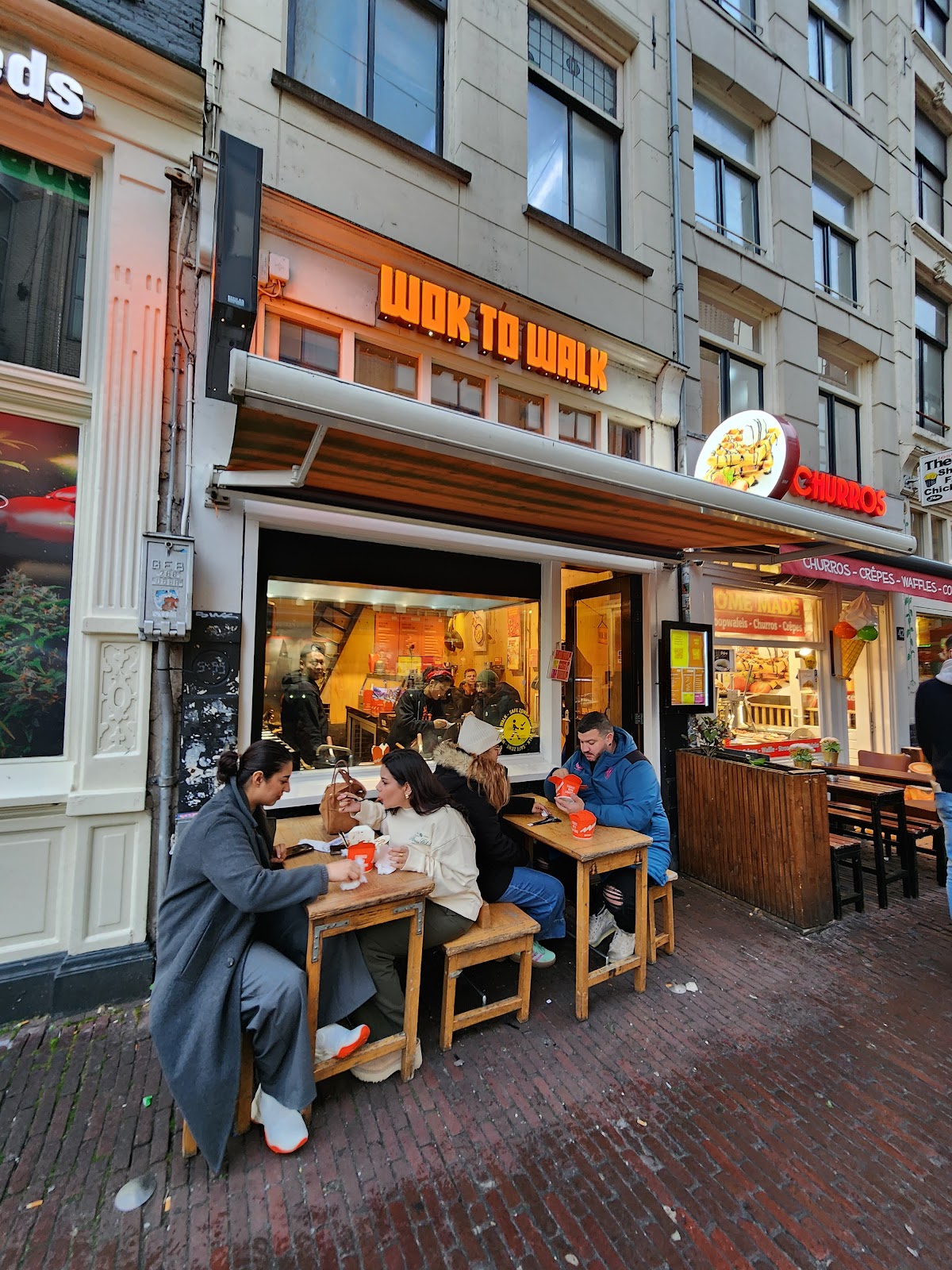Wok to Walk Damstraat 4