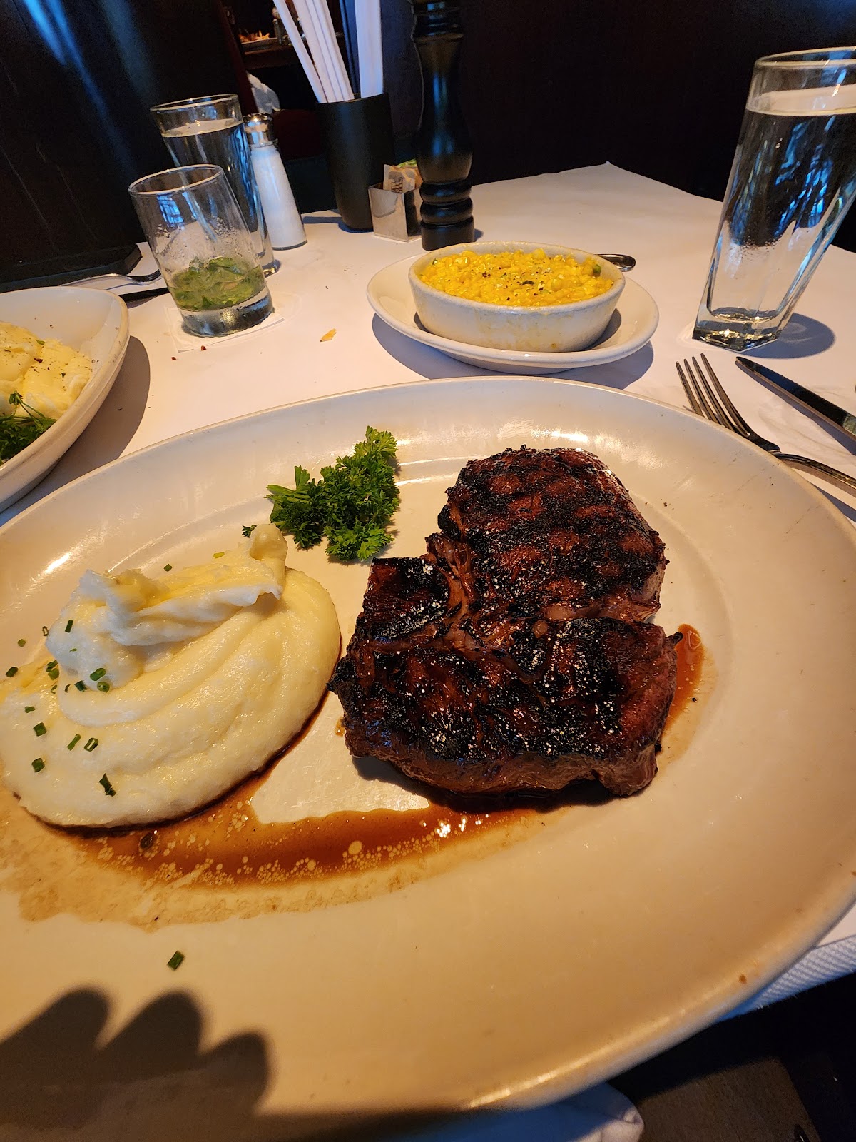 Woodmont Grill, foto 4