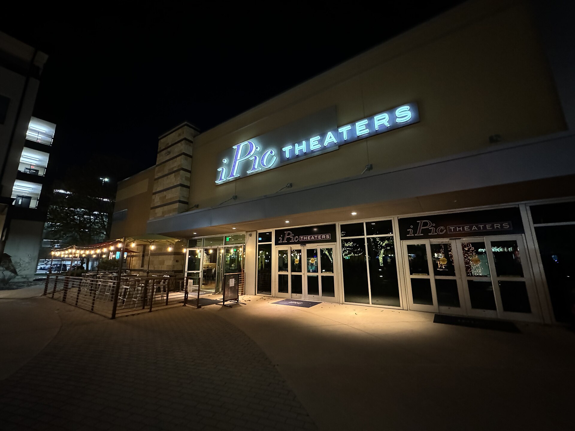 IPIC Theaters, foto 5