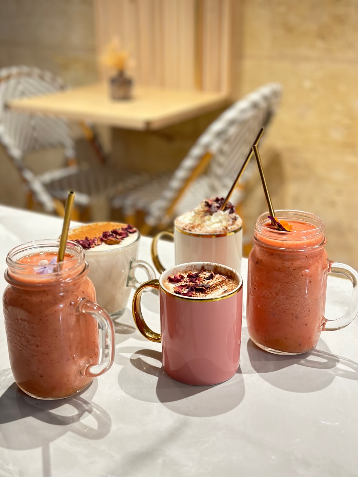 Yours Café, foto 2