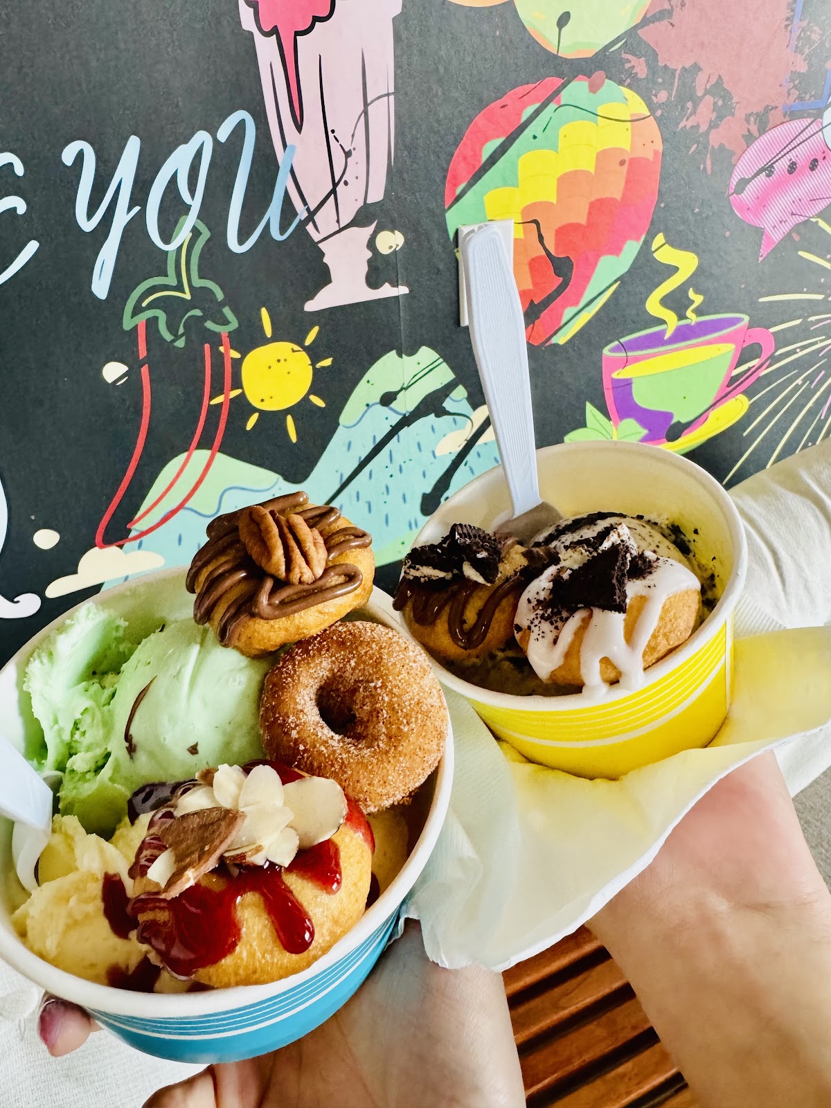 Yummy's Mini Donuts and Ice Cream 3