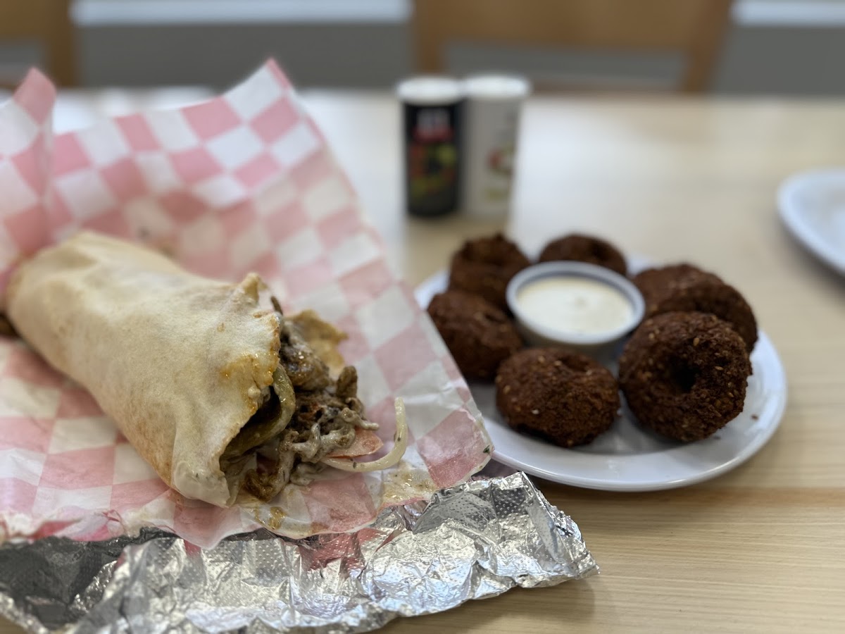 Zaatar Mediterranean Cuisine, Foto 3